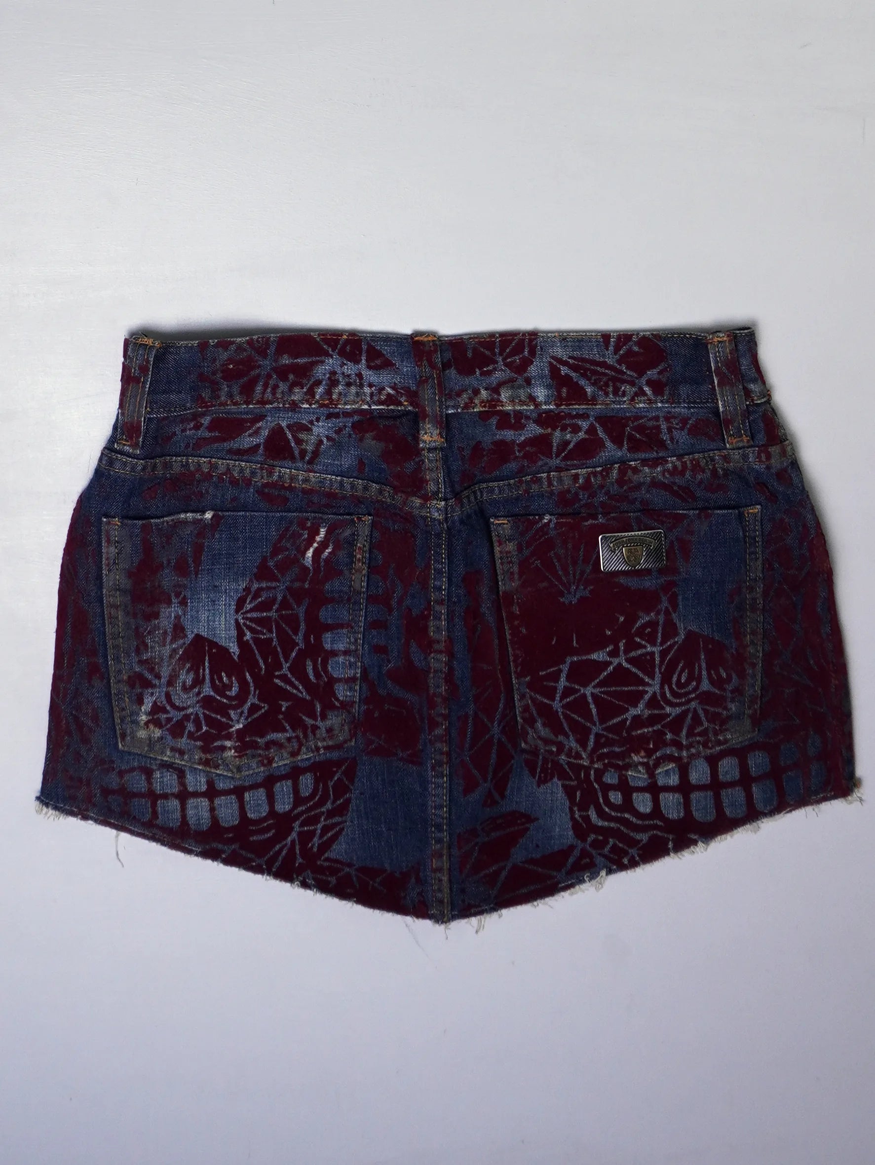 Y2K 38 Mini Shorts (M)