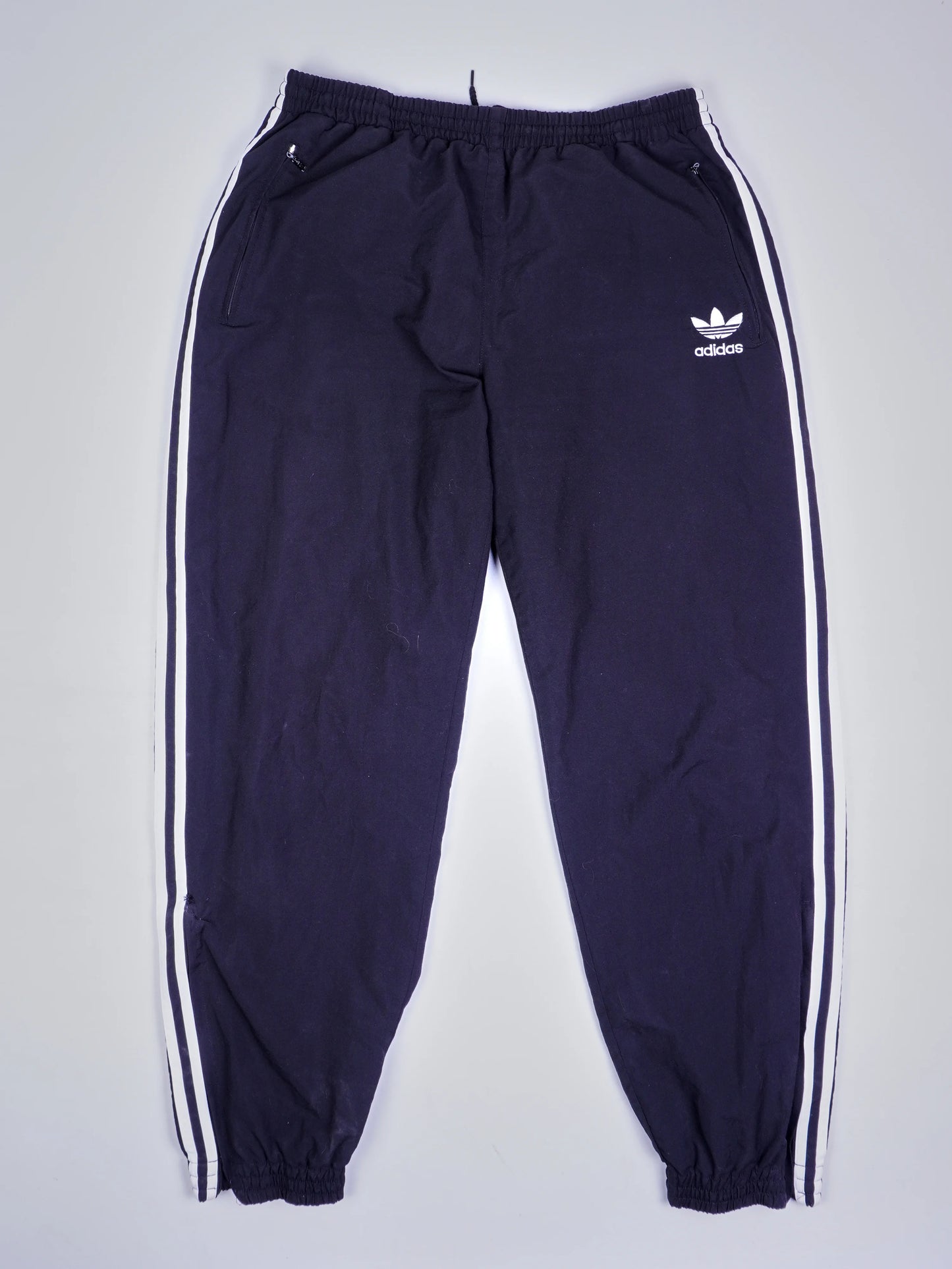 Adidas (L)