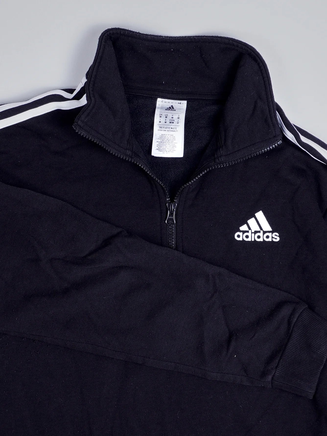 Adidas Sweater (M)