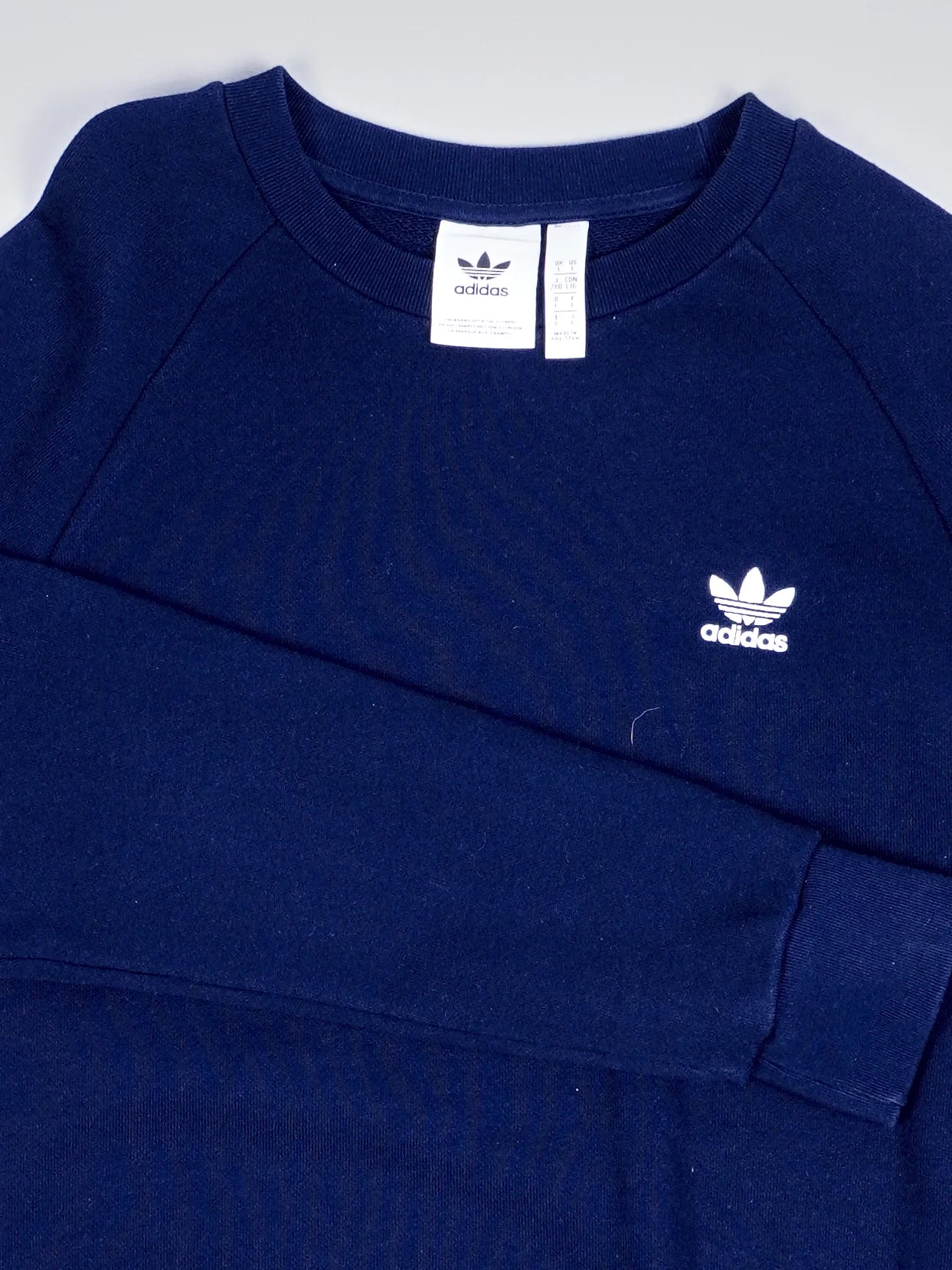 Adidas Sweater (XL)