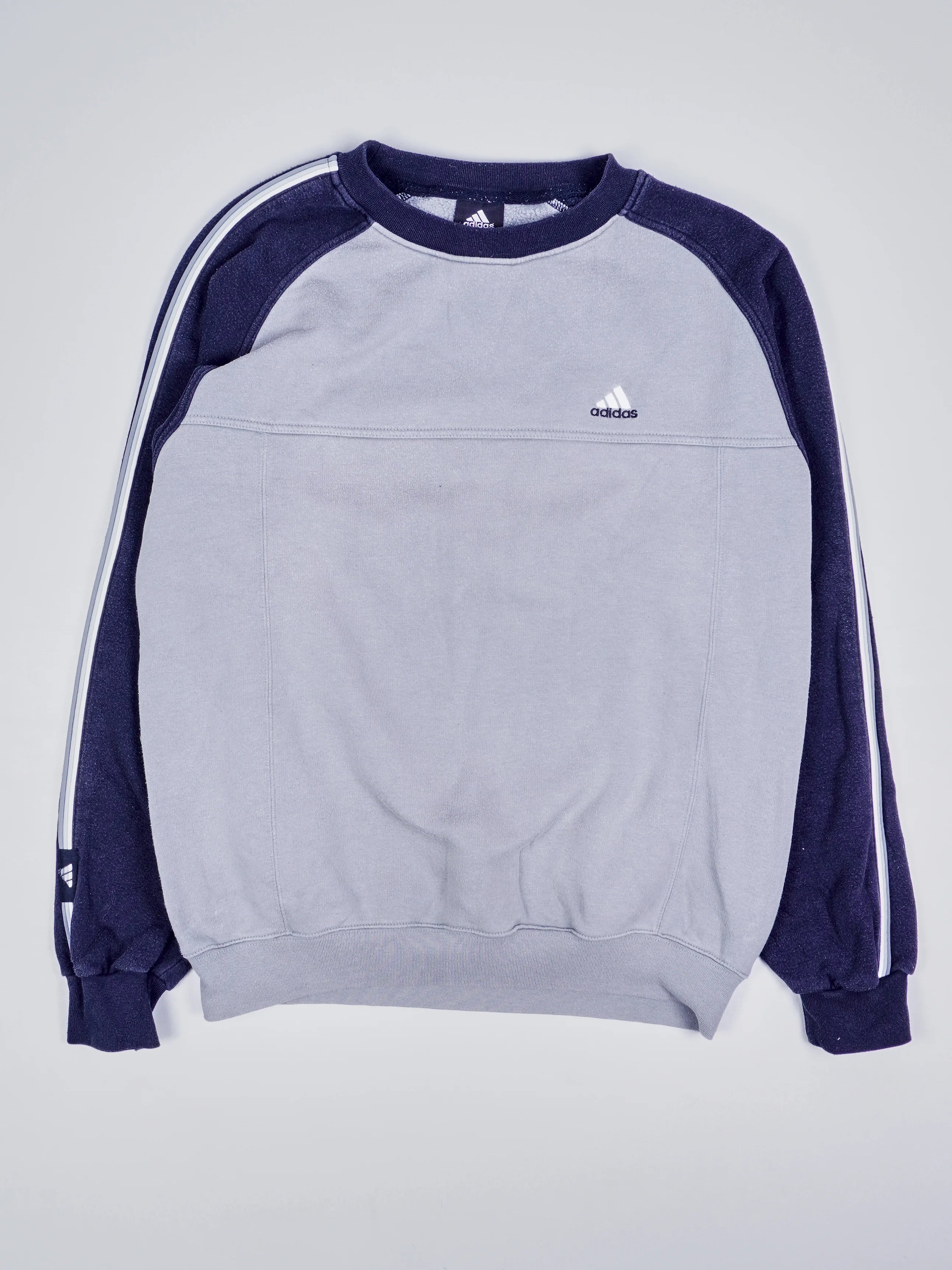 Adidas (M)