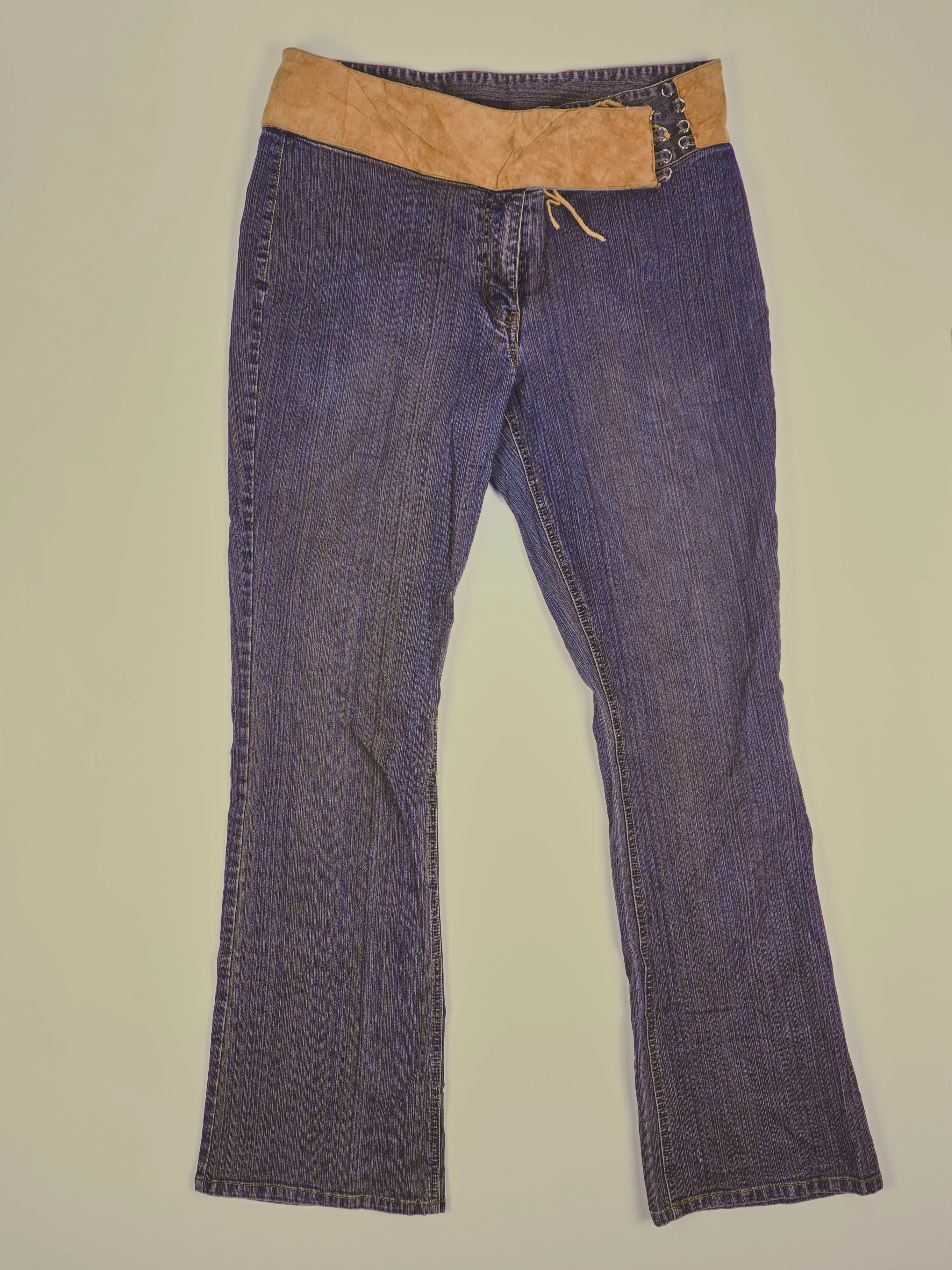 Vintage Y2K Highwaist Jeans (W30)