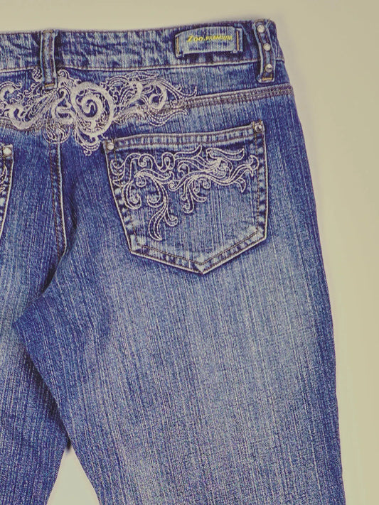 Vintage Low Waist Y2K Jeans (W32)