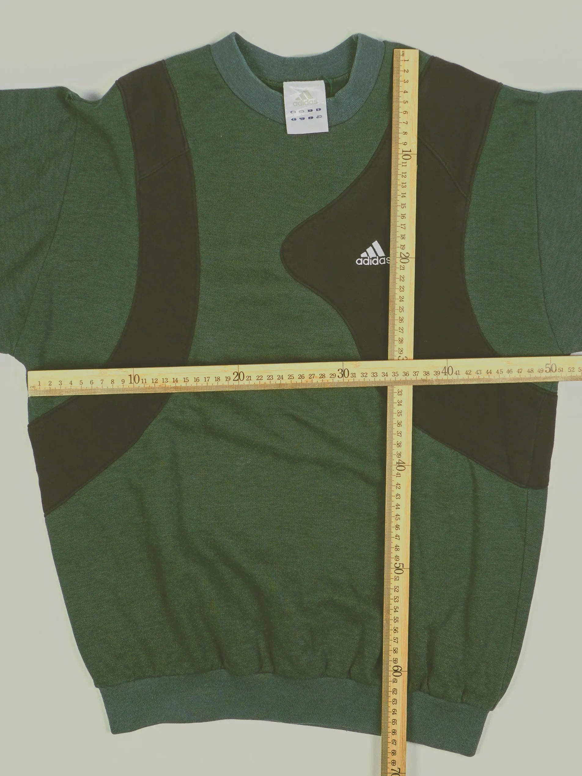 Adidas Sweater (L)