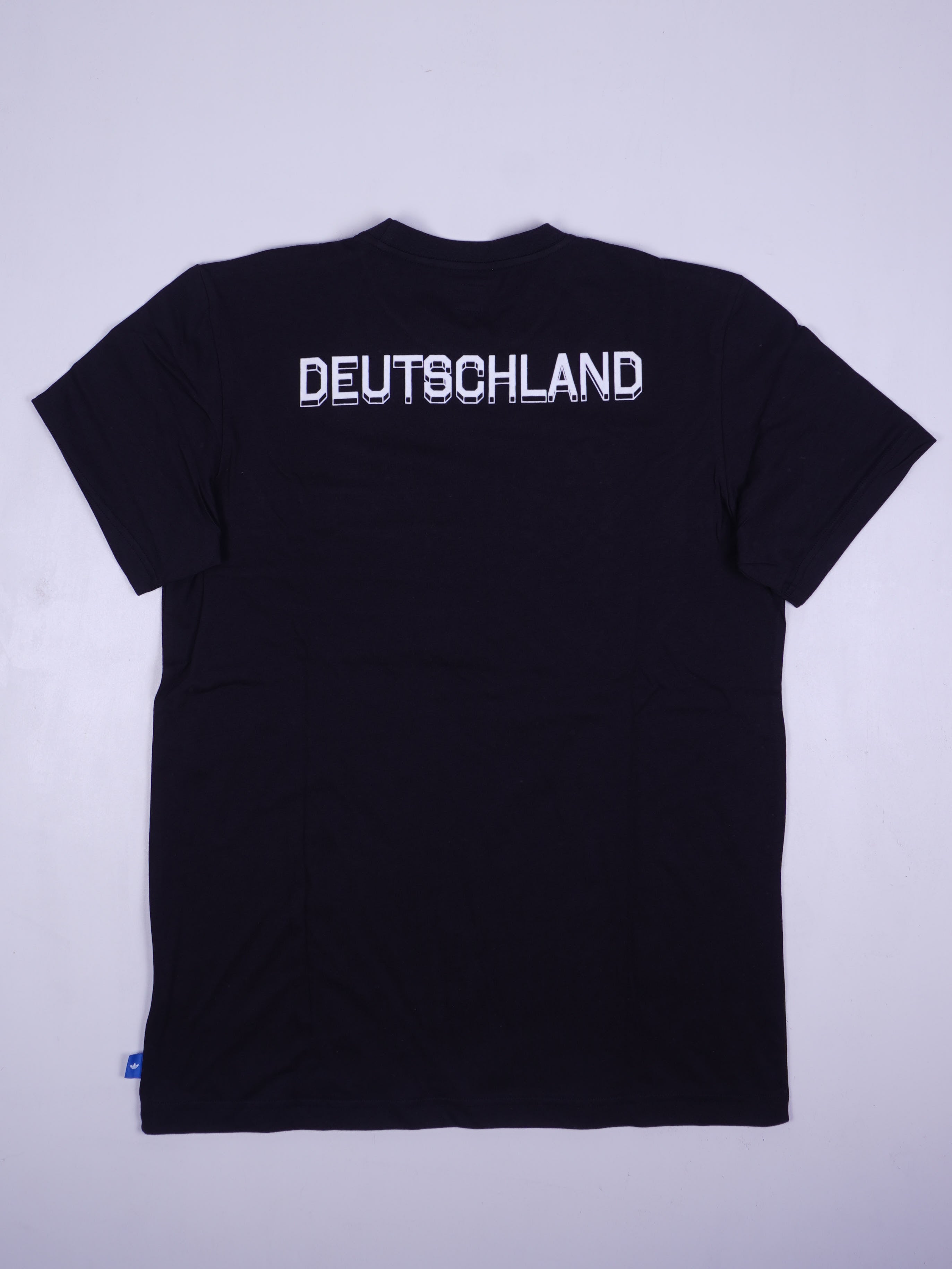 Adidas T-Shirt (L)