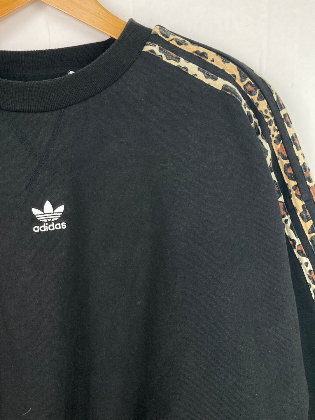 Adidas Sweater (M)