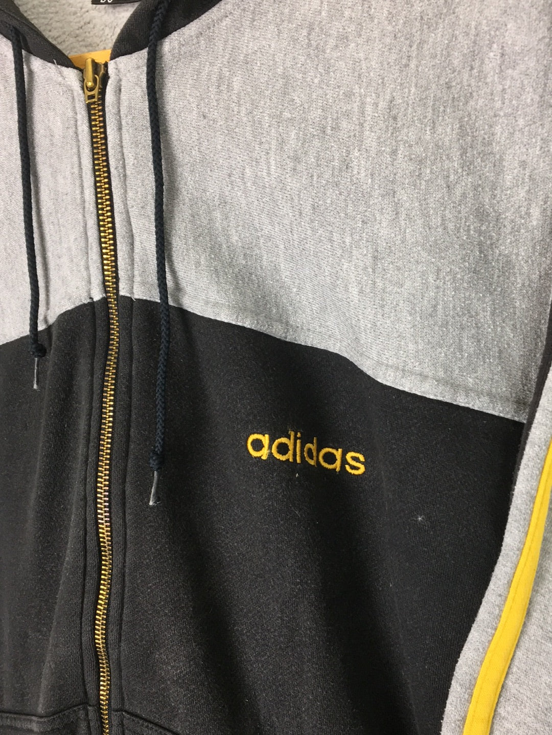 Adidas Zip Hoodie (M)