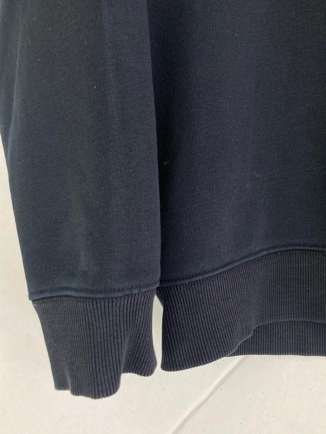 Carhartt Sweater (XS)