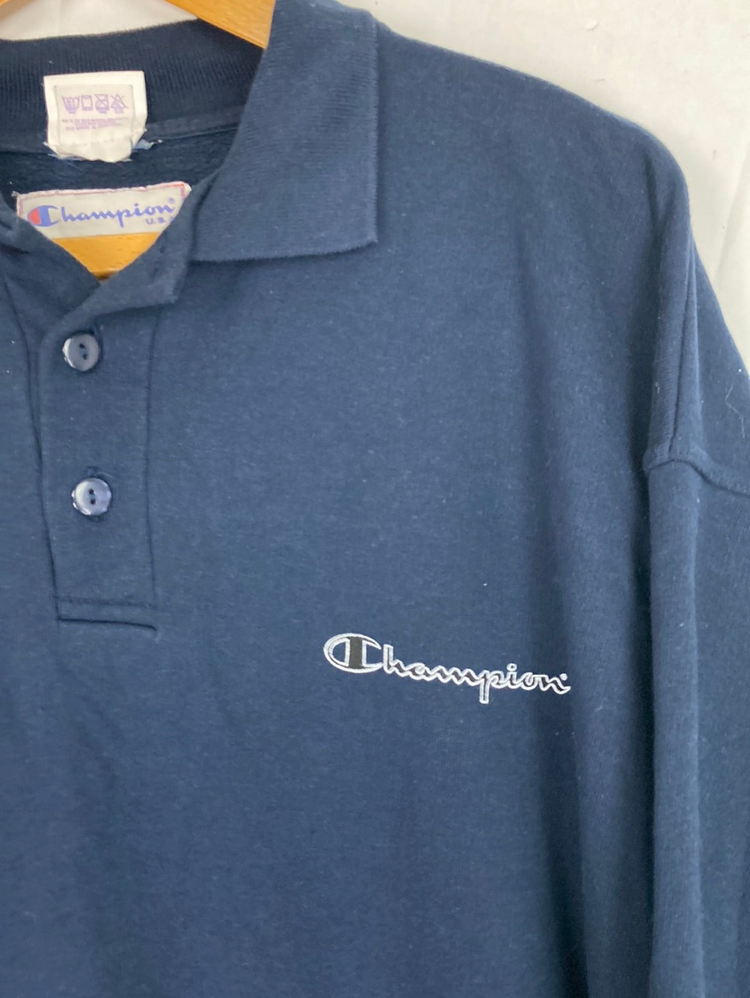 Champion Sweater (L)