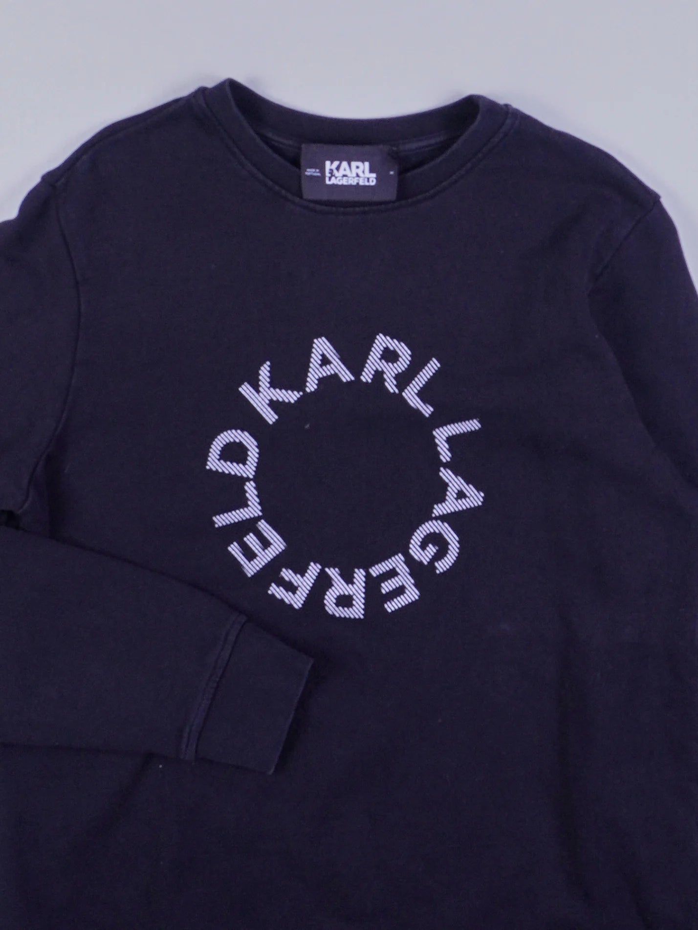Karl Lagerfeld Sweater (S)