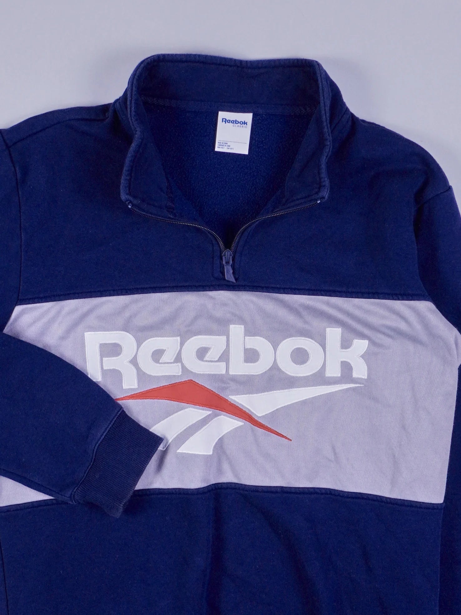 Reebok Sweater (L)