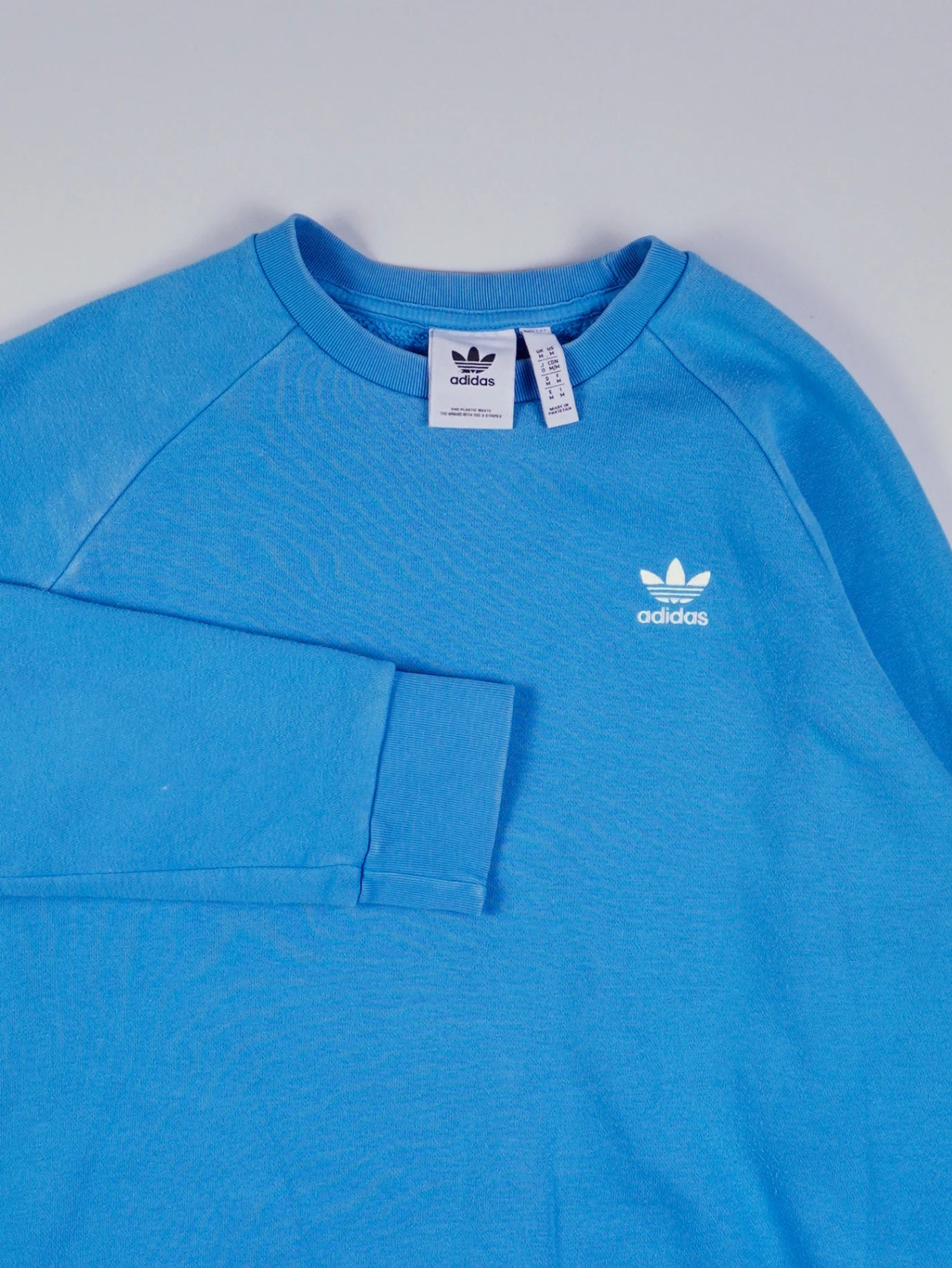Adidas Sweater (L)