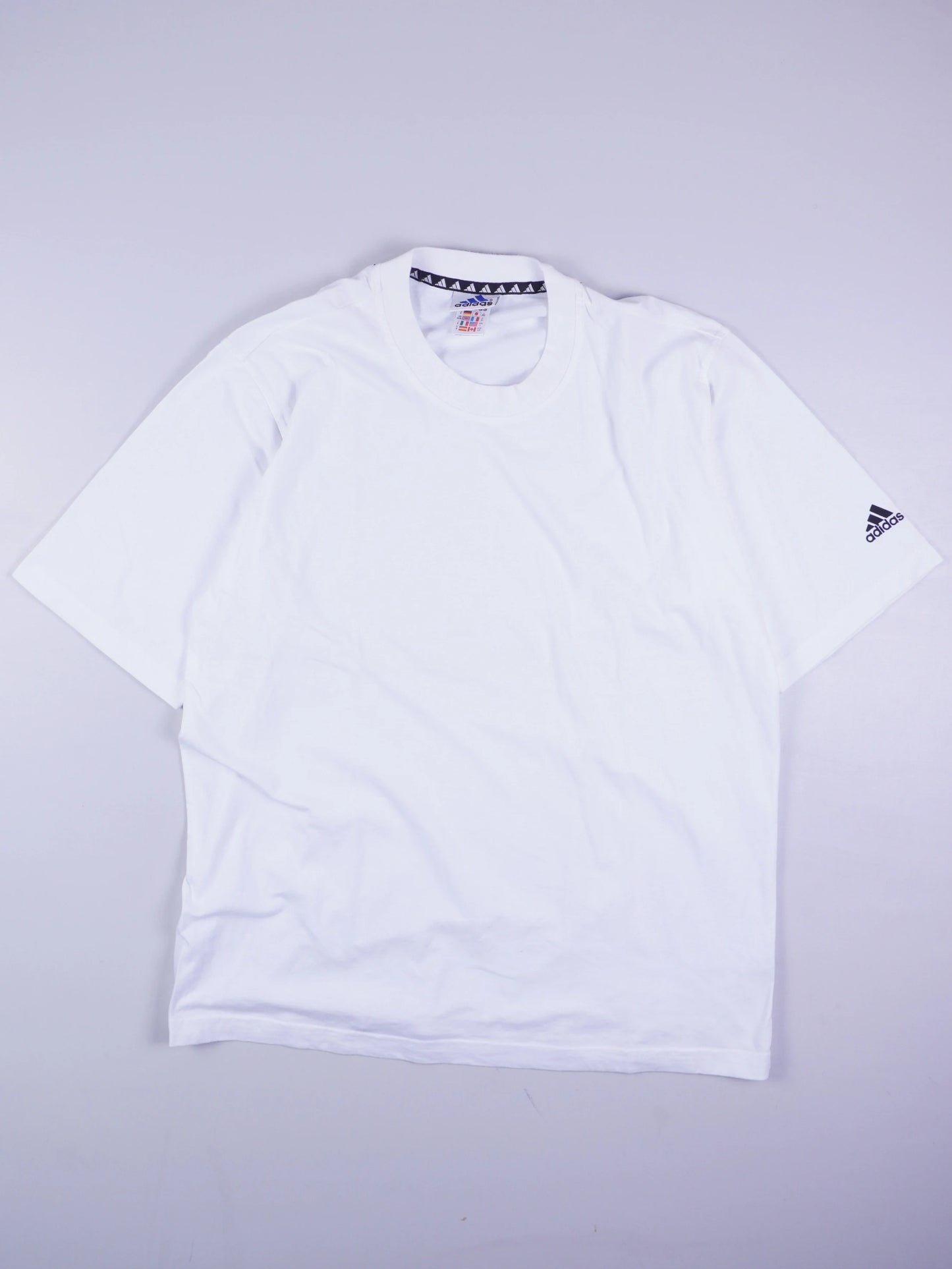 Adidas T-shirt (L)