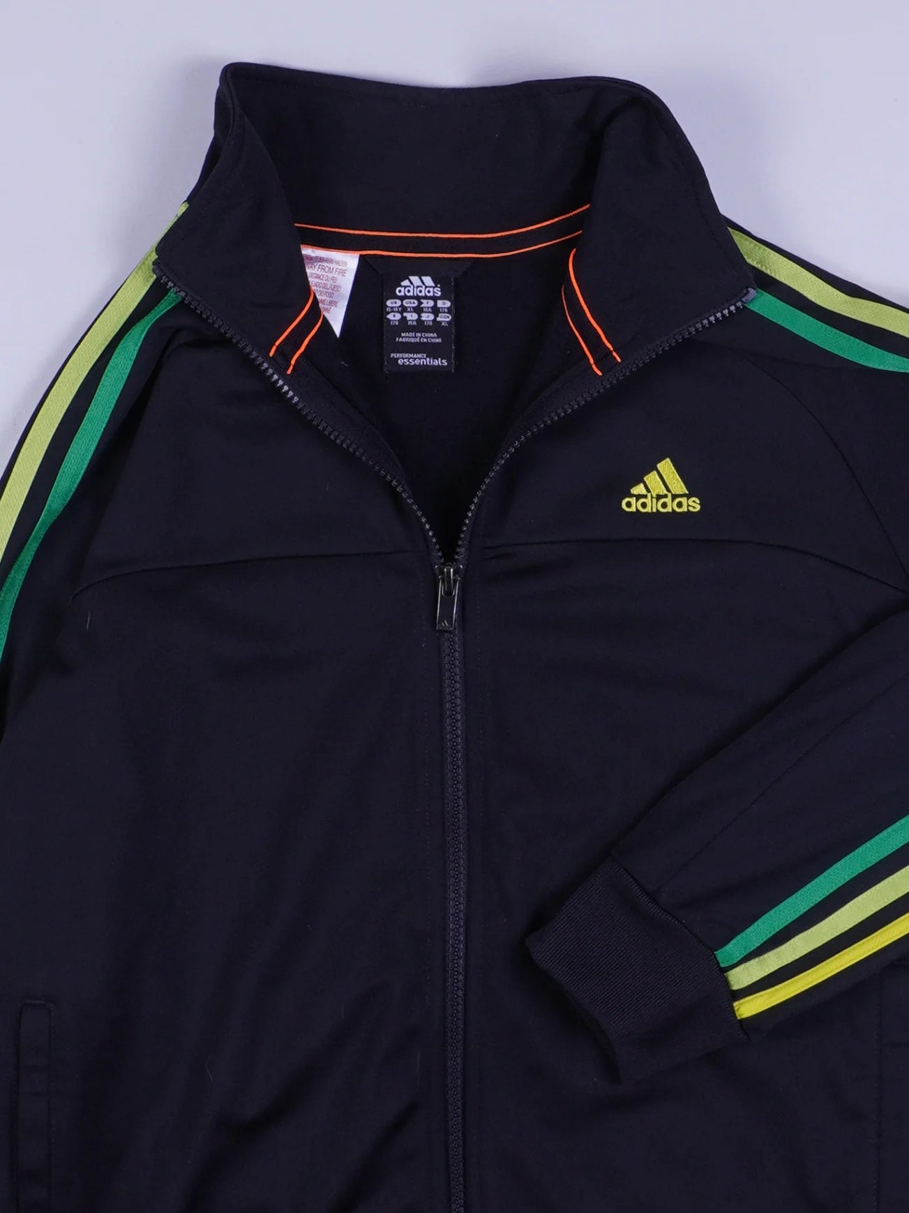 Adidas Sweatshirt (M)