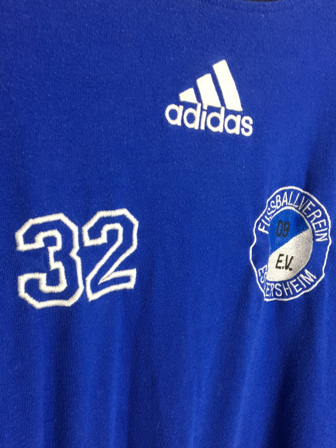 Adidas T-Shirt (L)