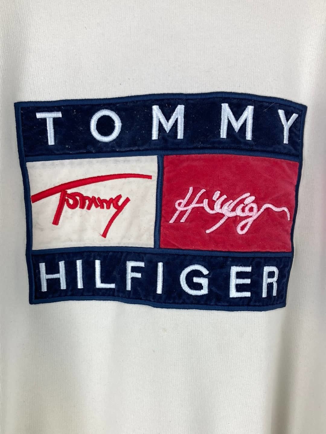 Tommy Hilfiger Sweater (L)