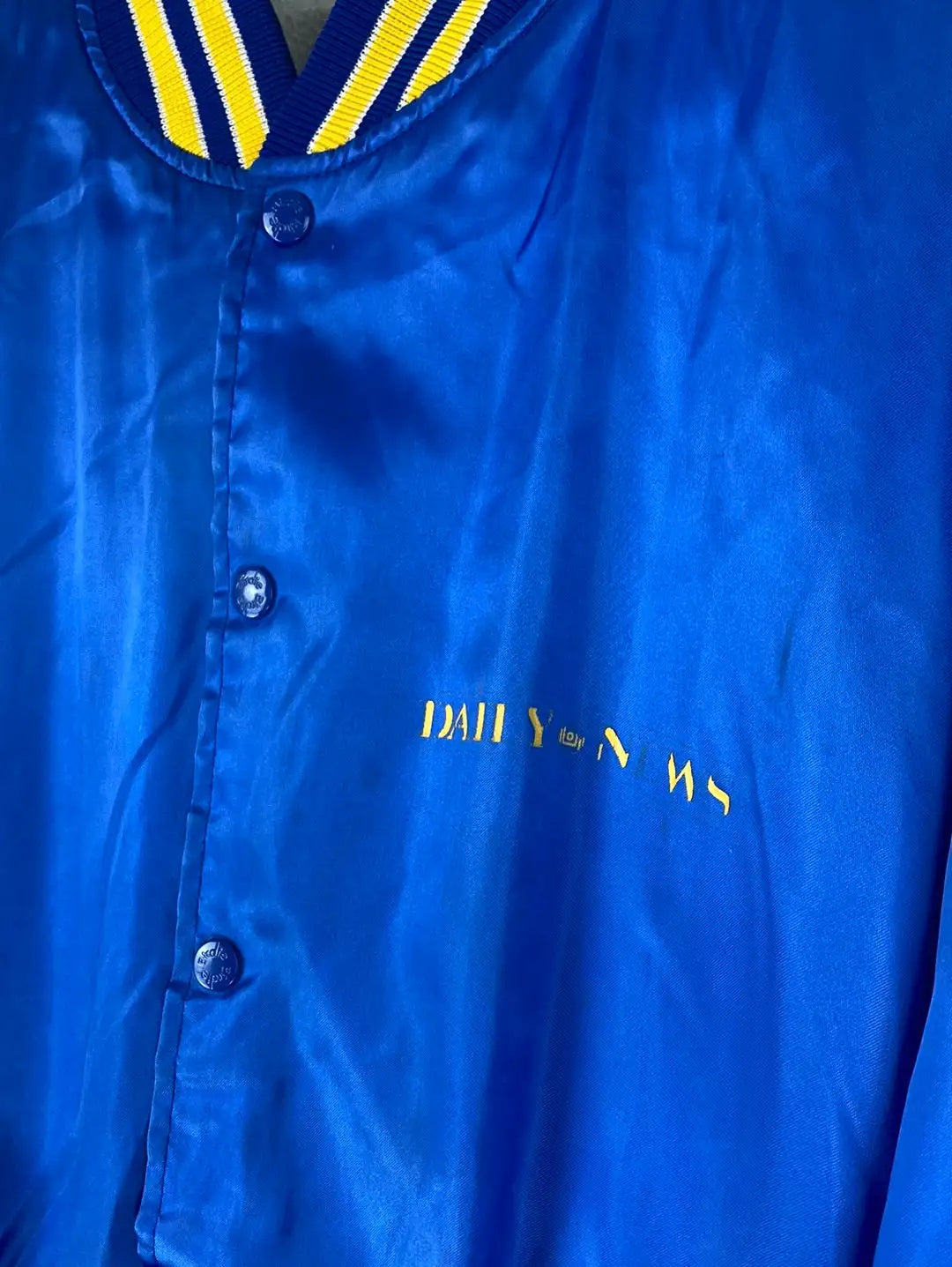 „Daily News“ 1999 College Jacke (XL)