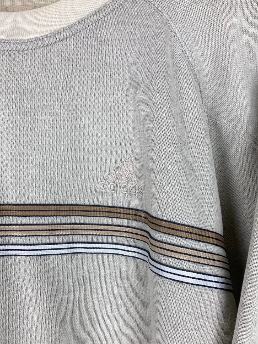 Adidas Sweater (M)