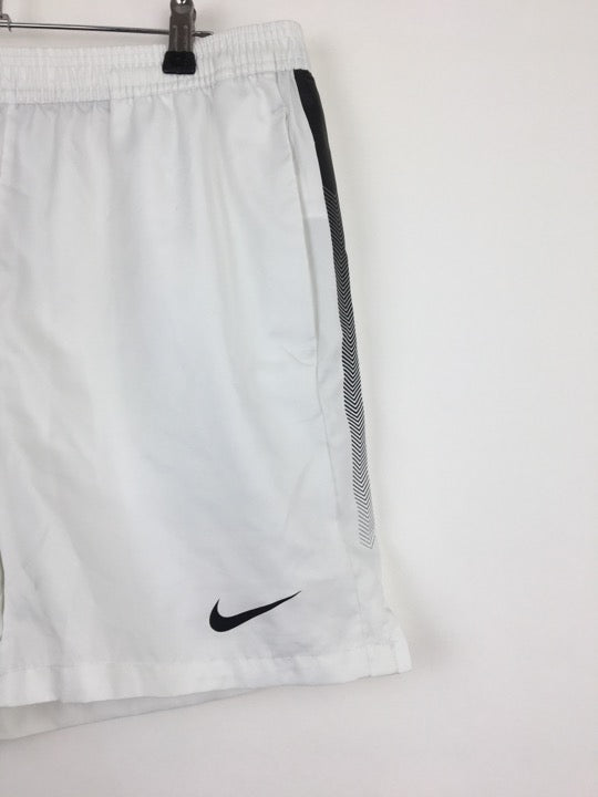 Nike Shorts (L)