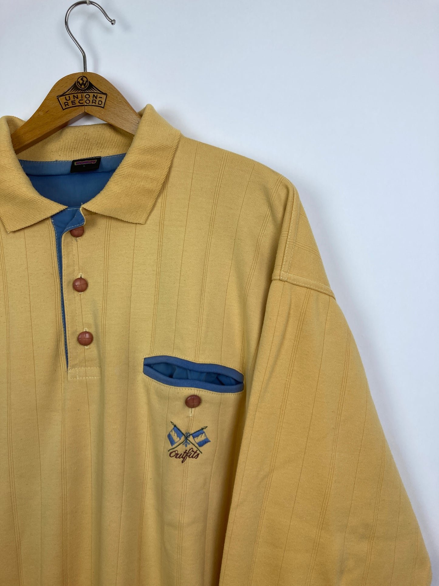 Westbury Knopf Sweater (L)