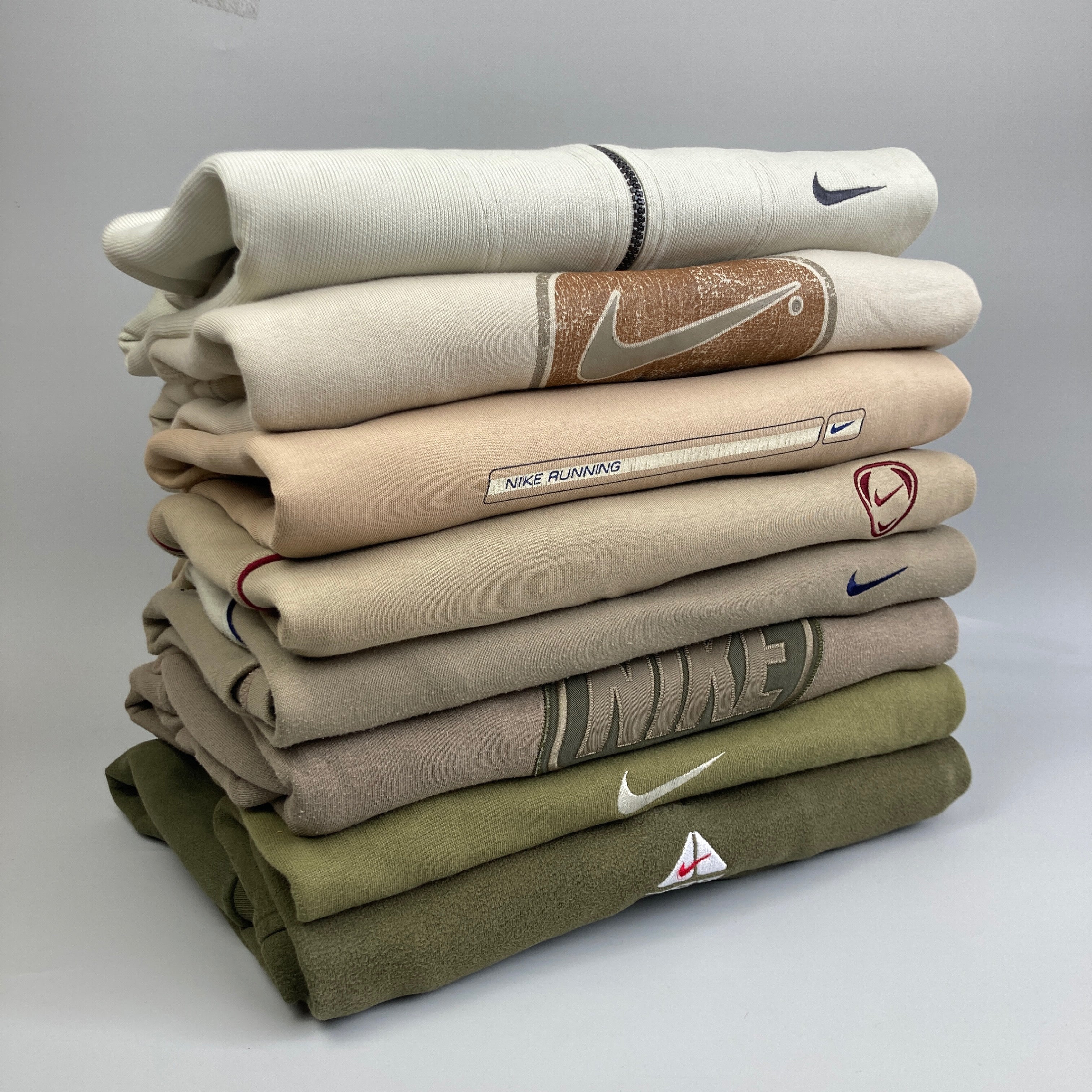 o g gear pullover O.G. Gear Sweater (M) – lastdecades