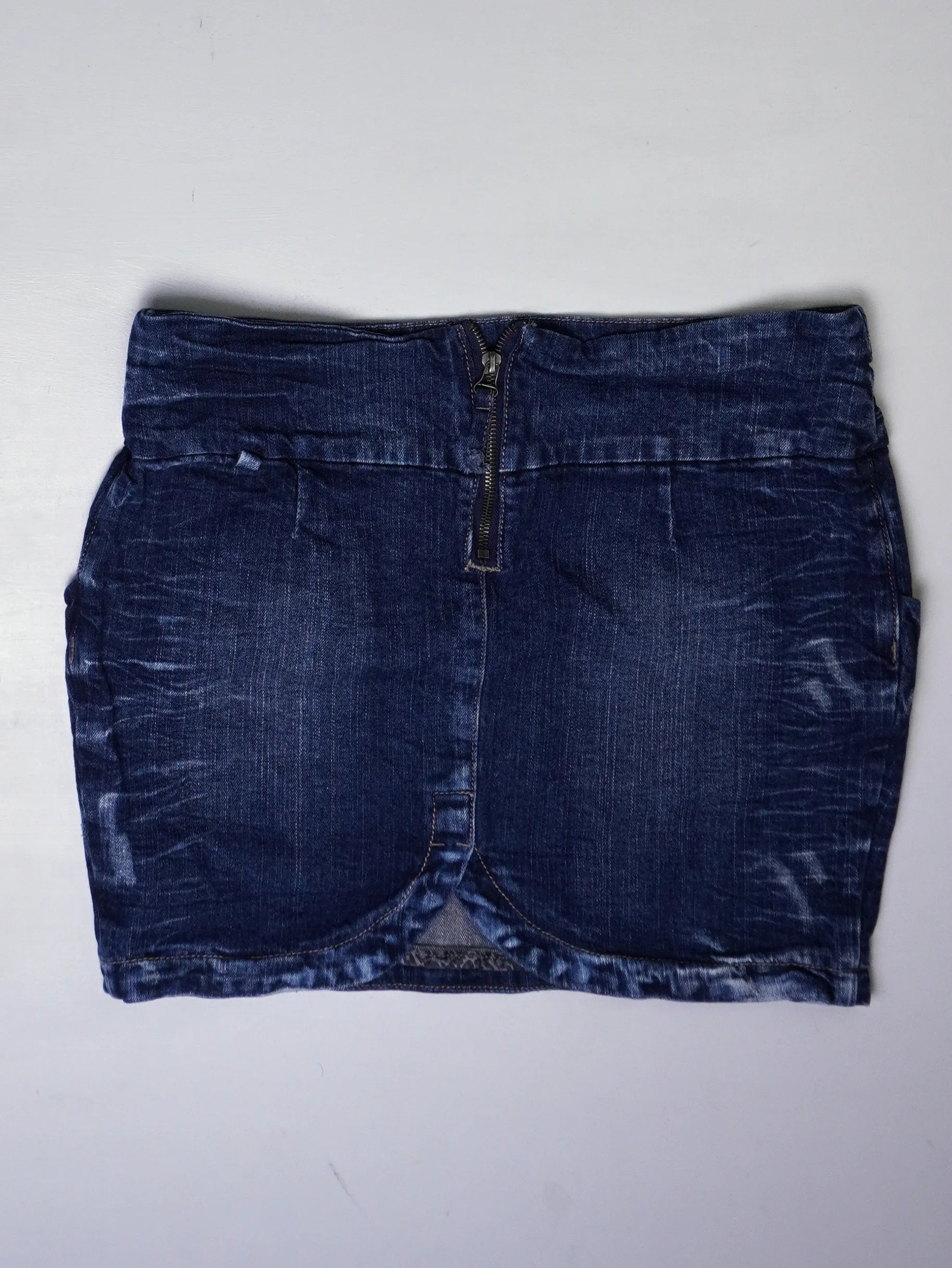 Y2K 42 Mini Rock (XL)