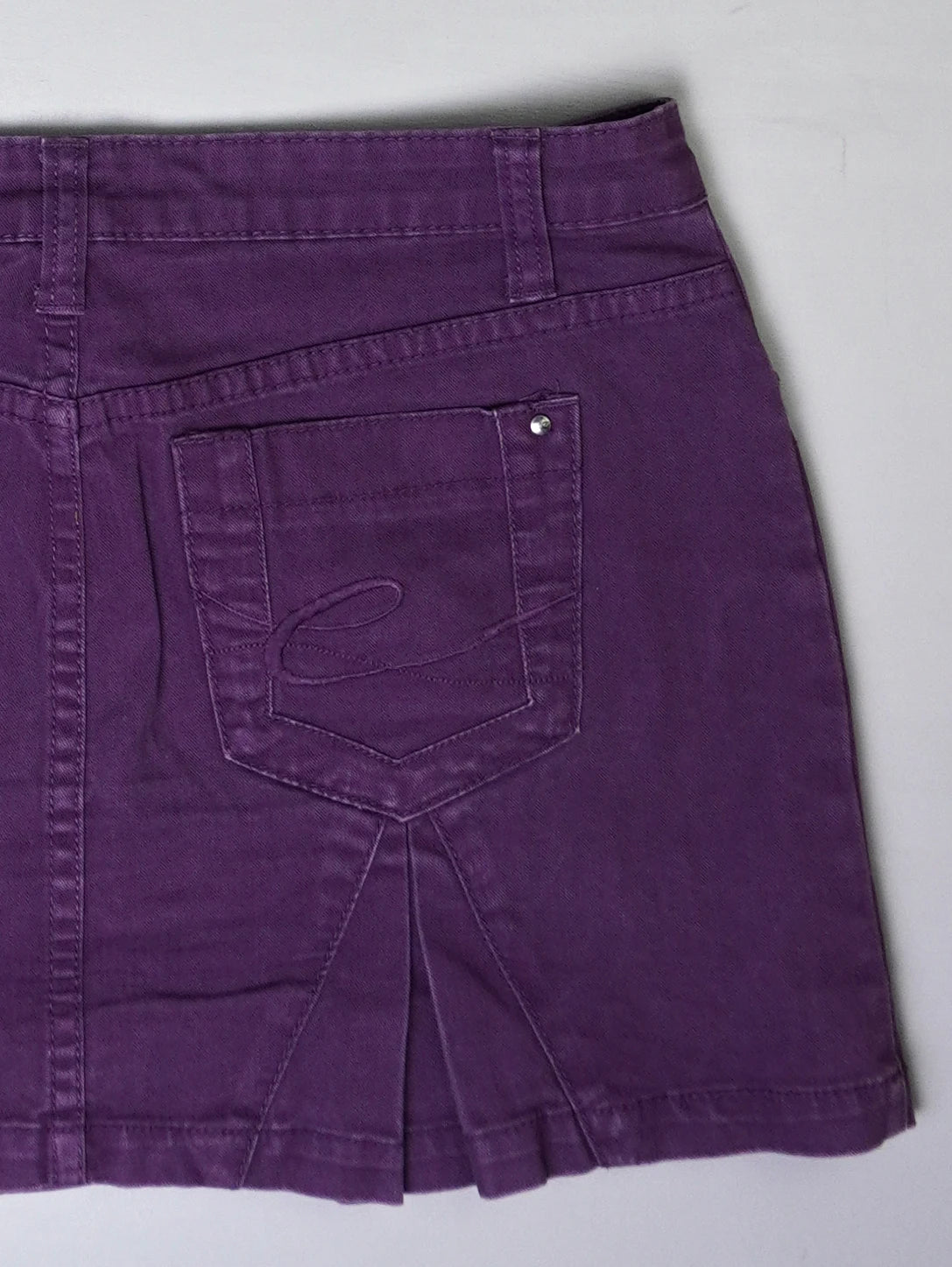 Y2K 42 Mini Rock (XL)