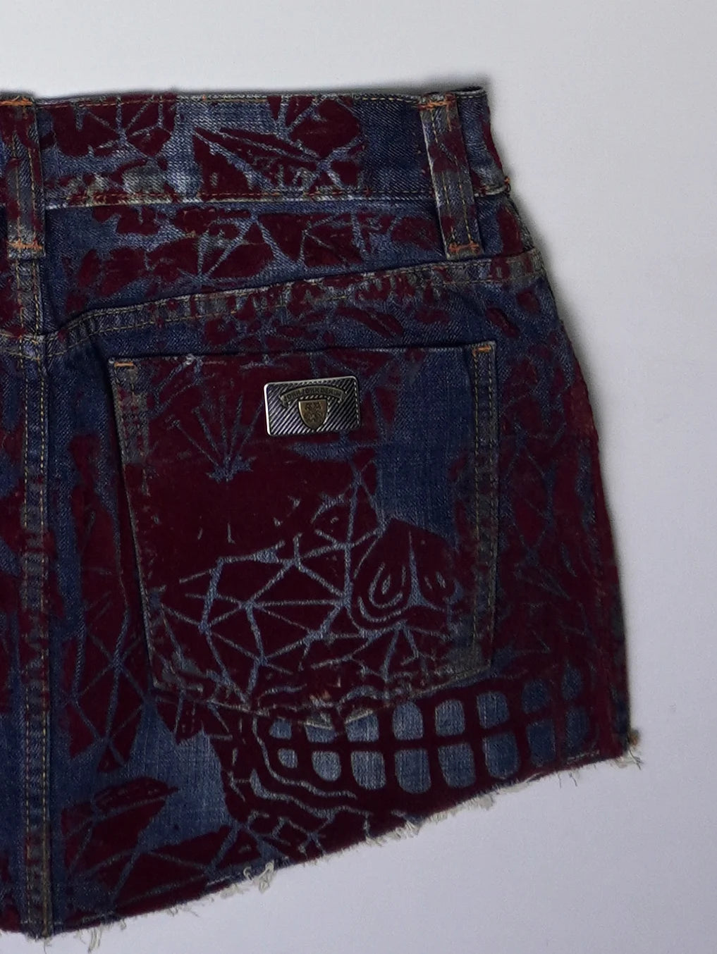 Y2K 38 Mini Shorts (M)