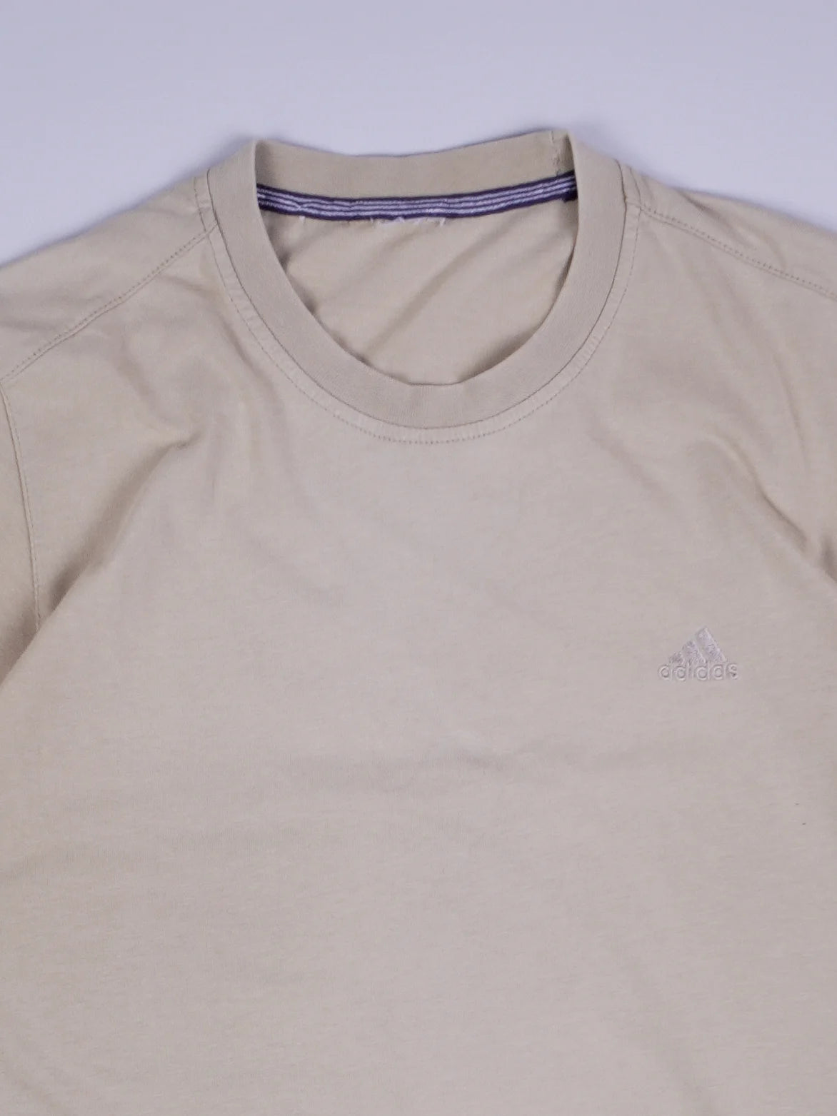Adidas T-Shirt (L)