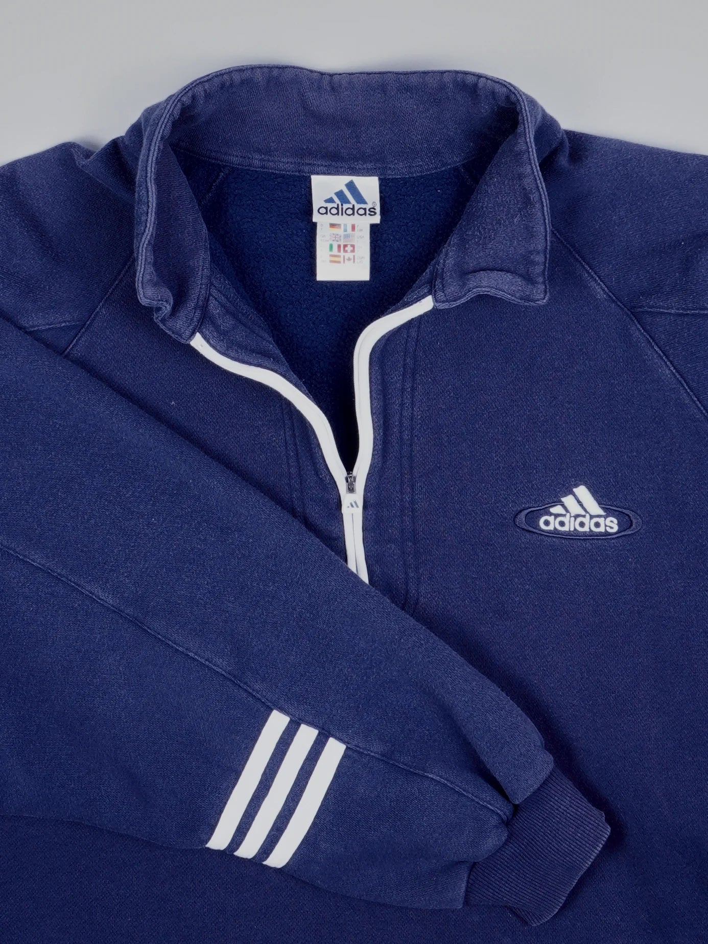 Adidas Sweater (XL)