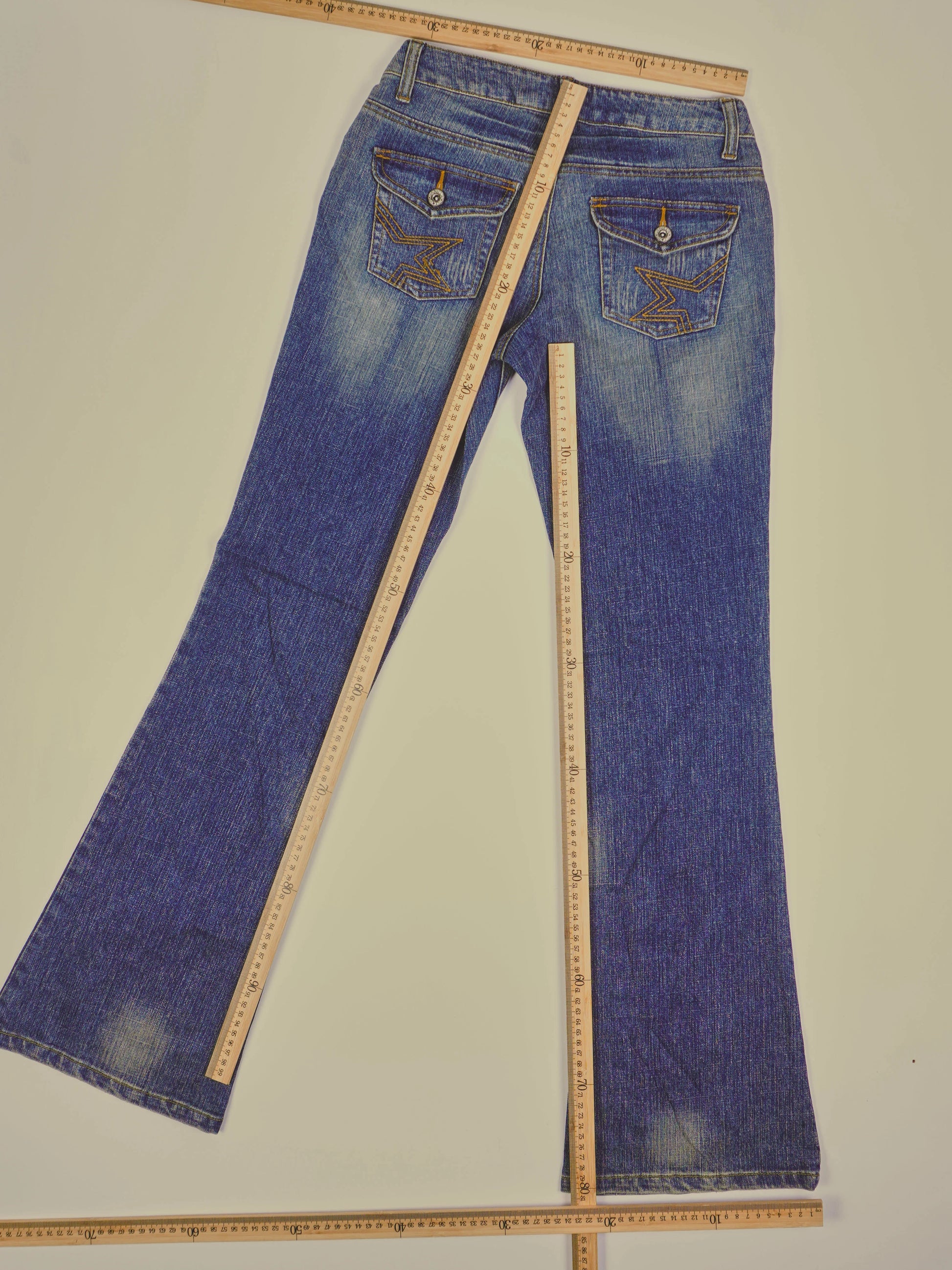Vintage Vanilla Star Y2K Jeans (W28)