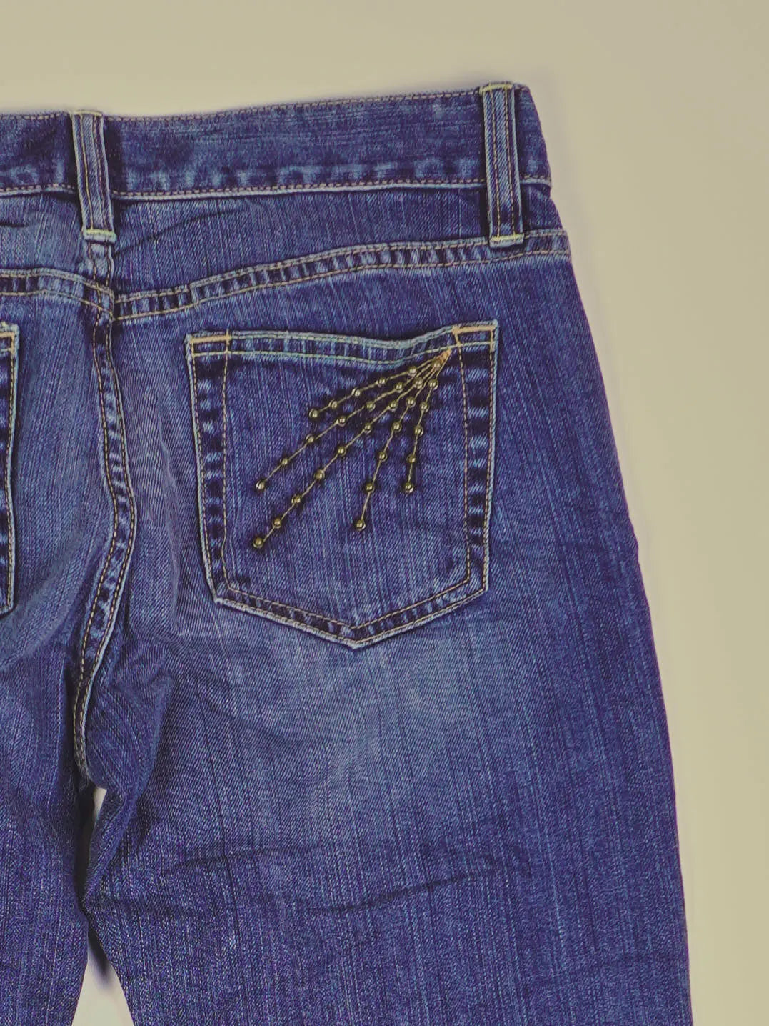 Vintage Boot Cut Y2K Jeans (W30)