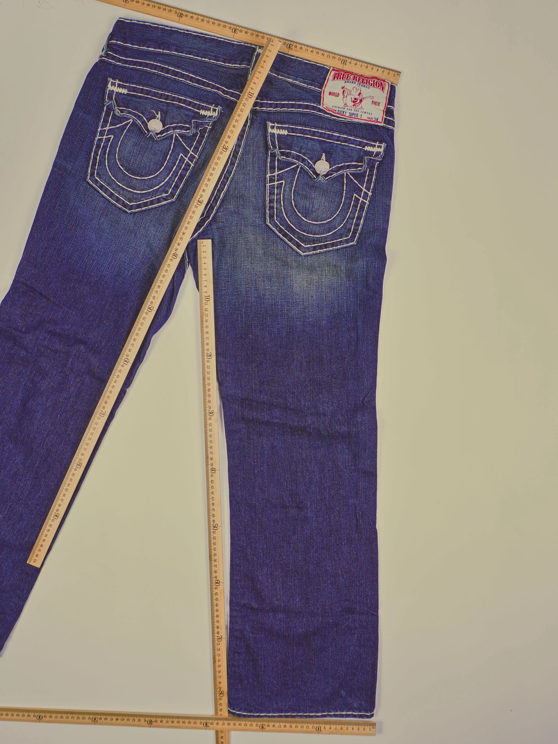 True Religion Washed Jeans (W36)