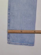 Levis 501 Straight Leg Jeans ()