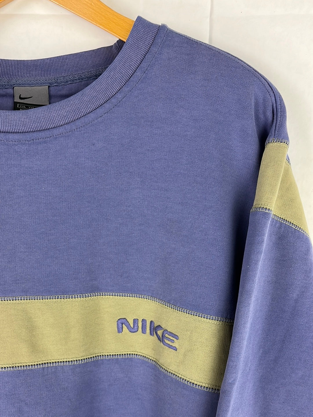 Nike Sweater (L)