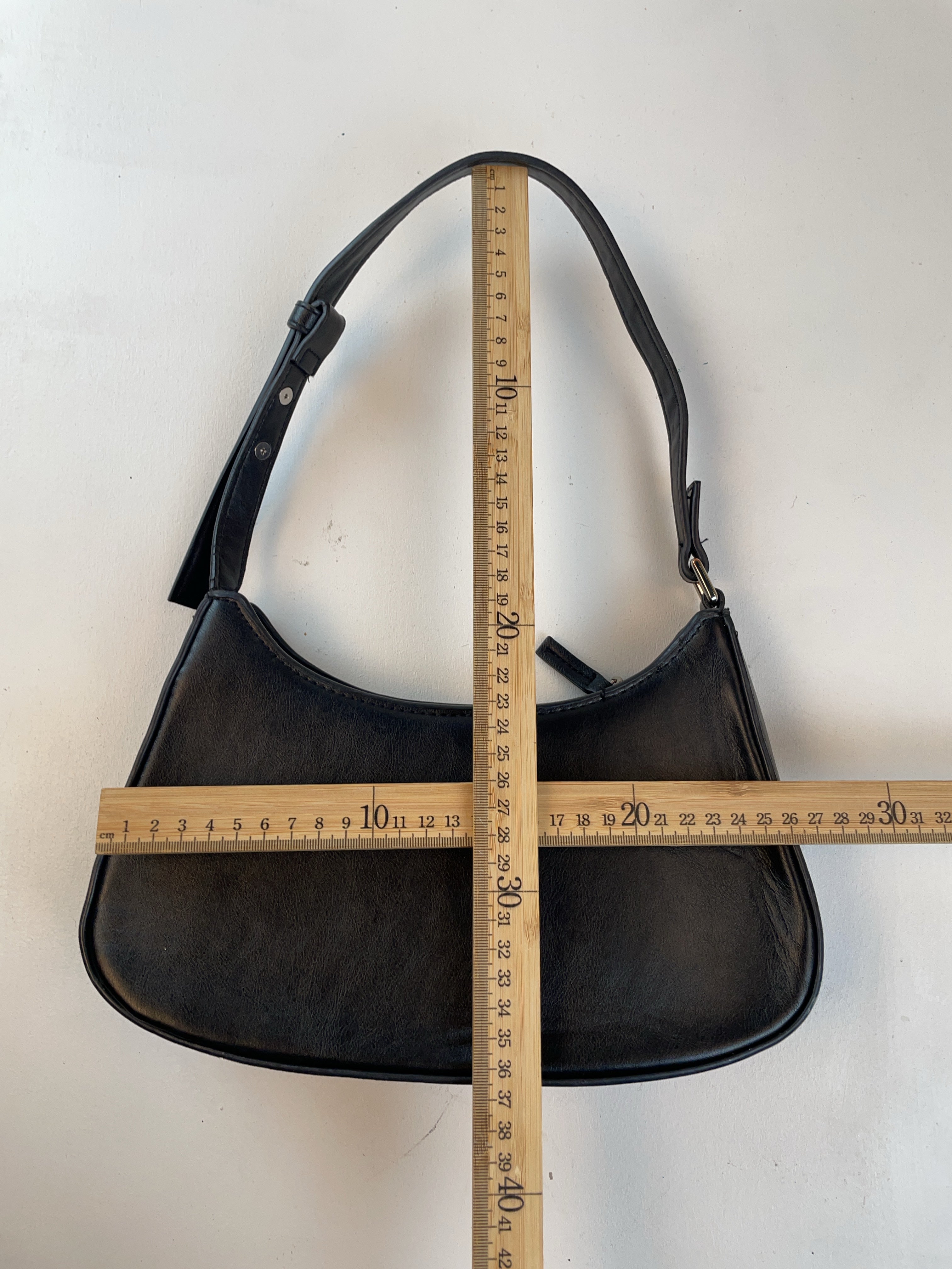 Clean Baguette Tasche Schwarz Y2k