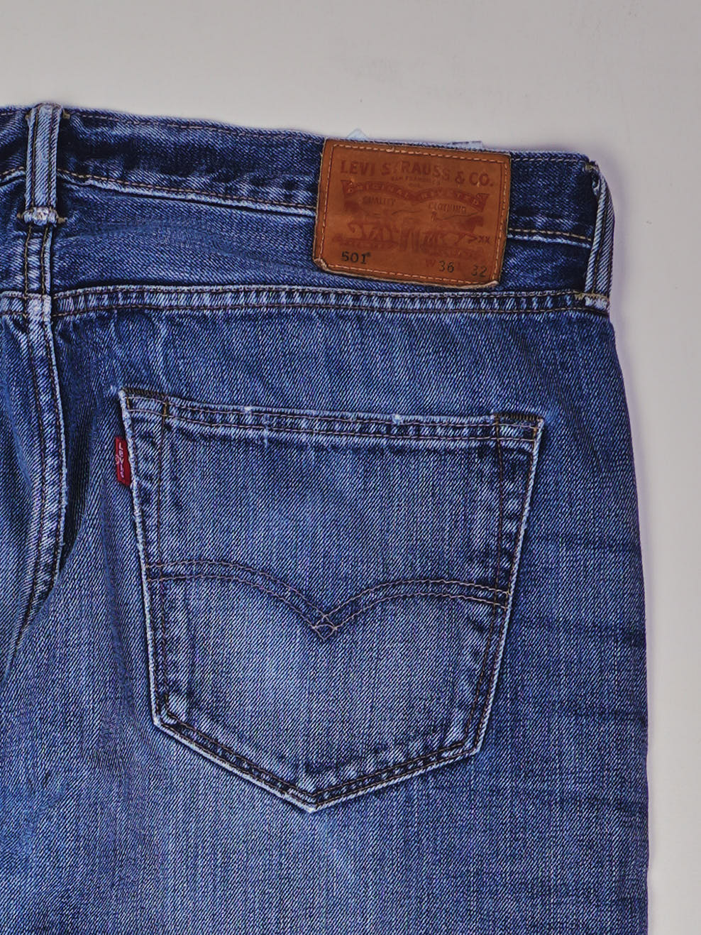 Levis 501 Straight Leg Jeans ()