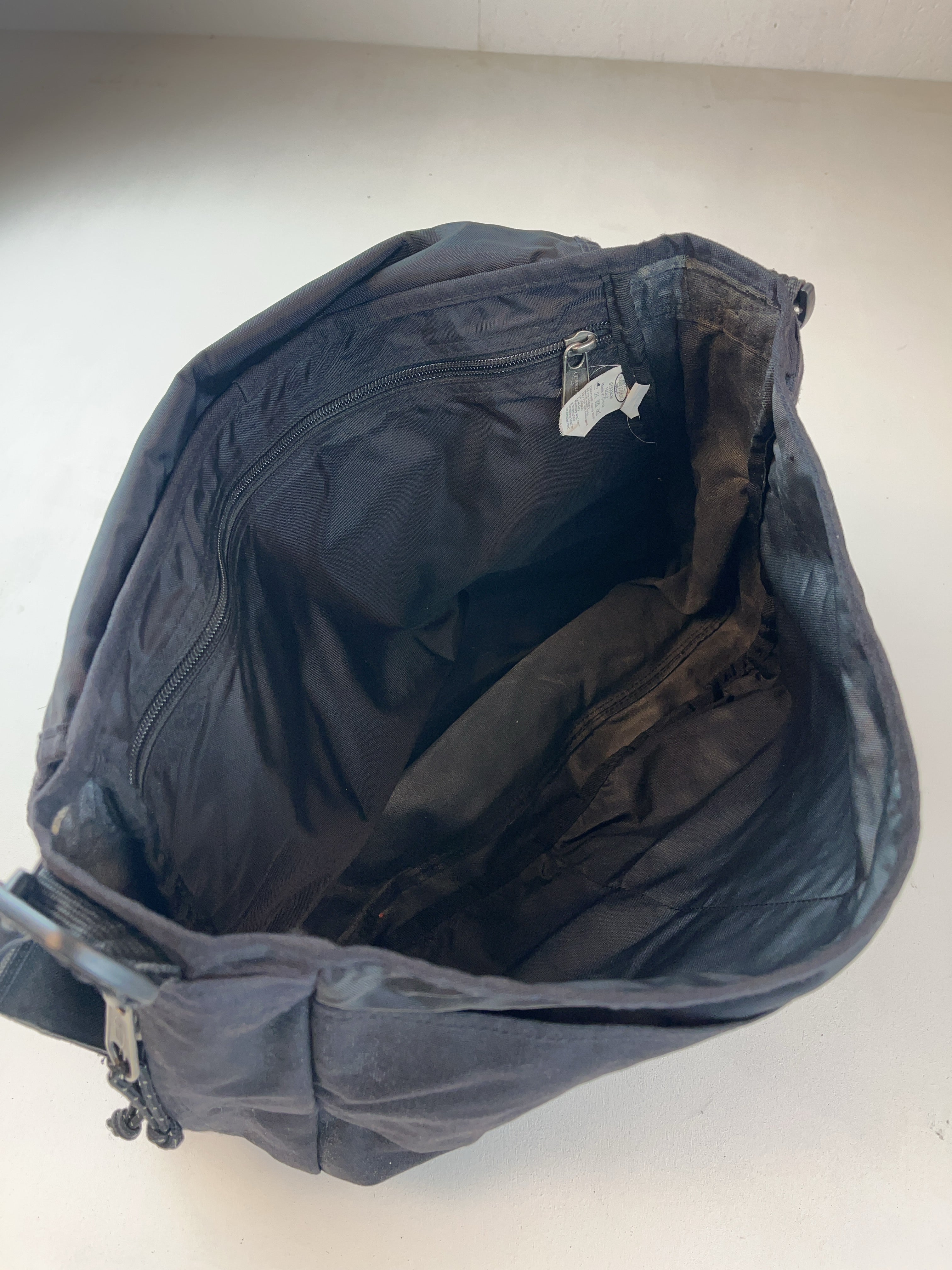Eastpak Usa Messenger Tasche SchwarzY2k