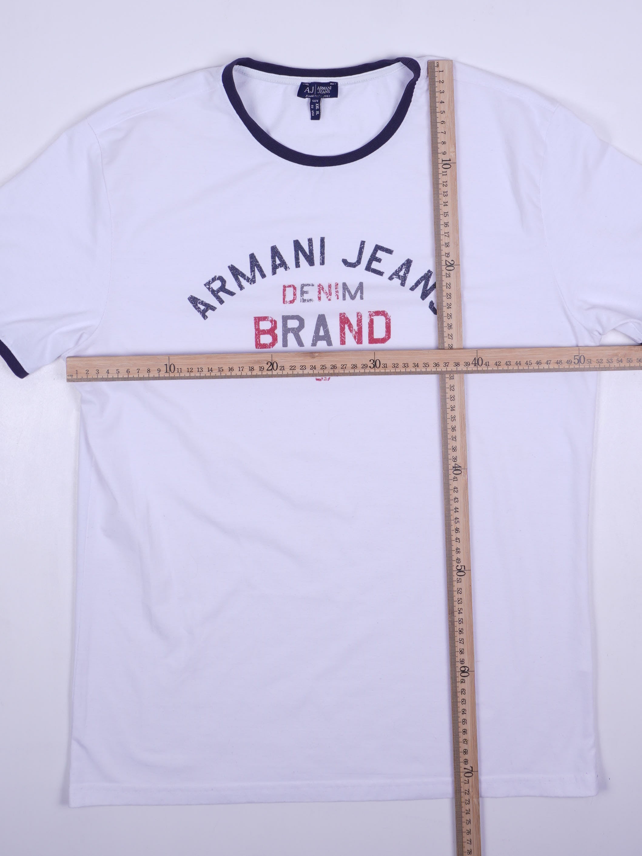 Armani T-Shirt (XL)