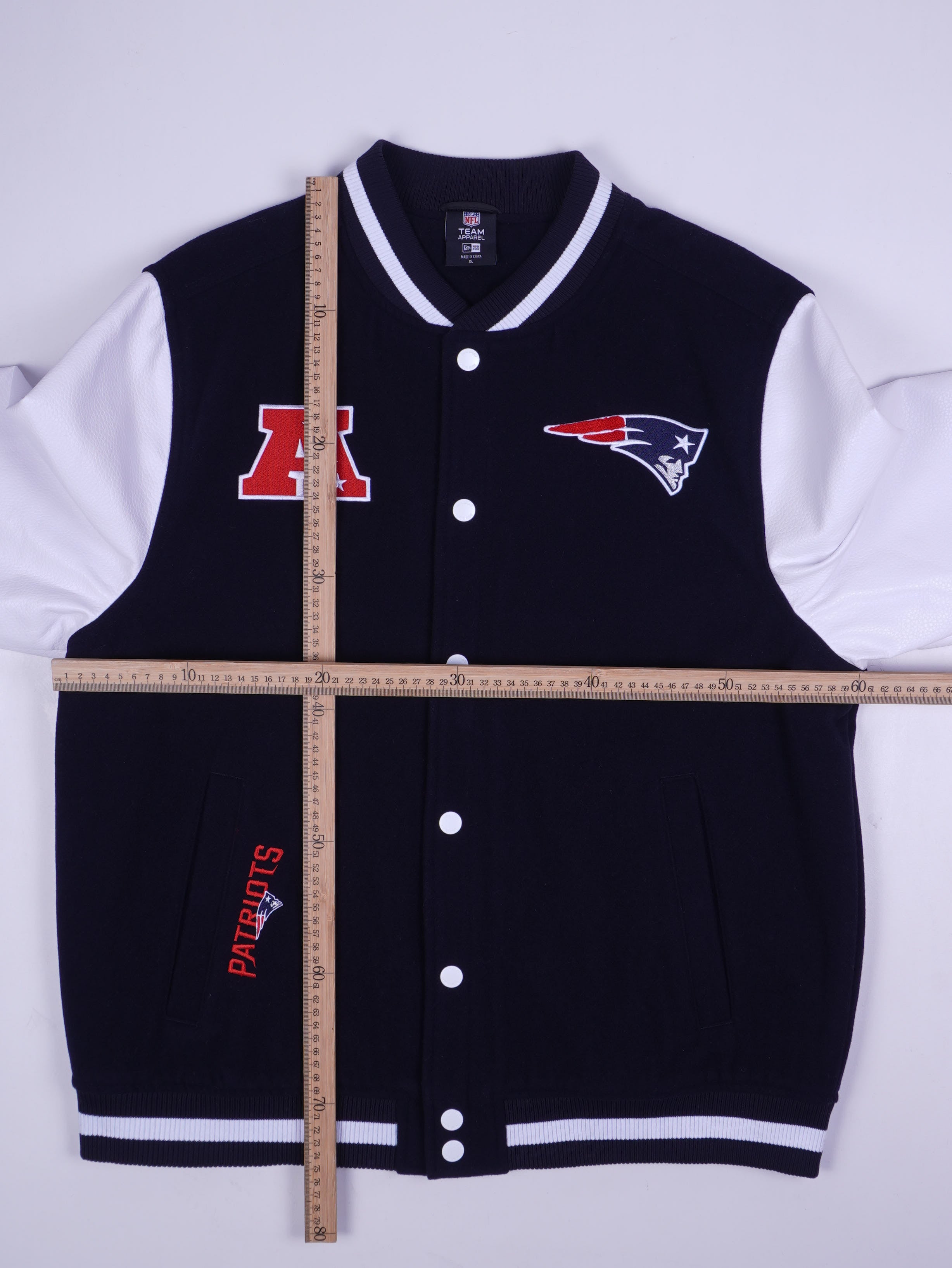 Vintage NEW ENGLAND PATRIOTS NFL College Jacke (XL)