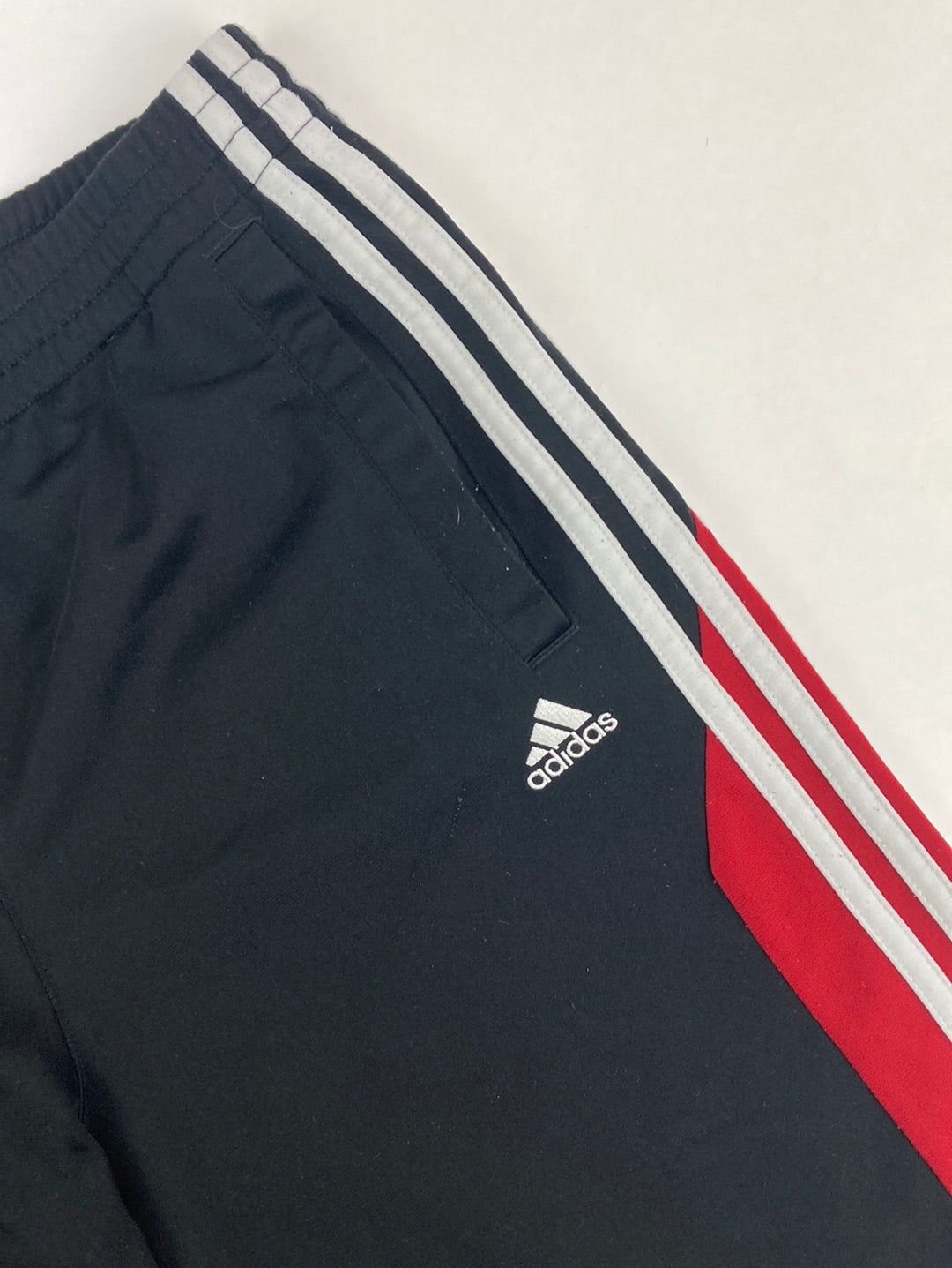 Adidas Shorts (M)