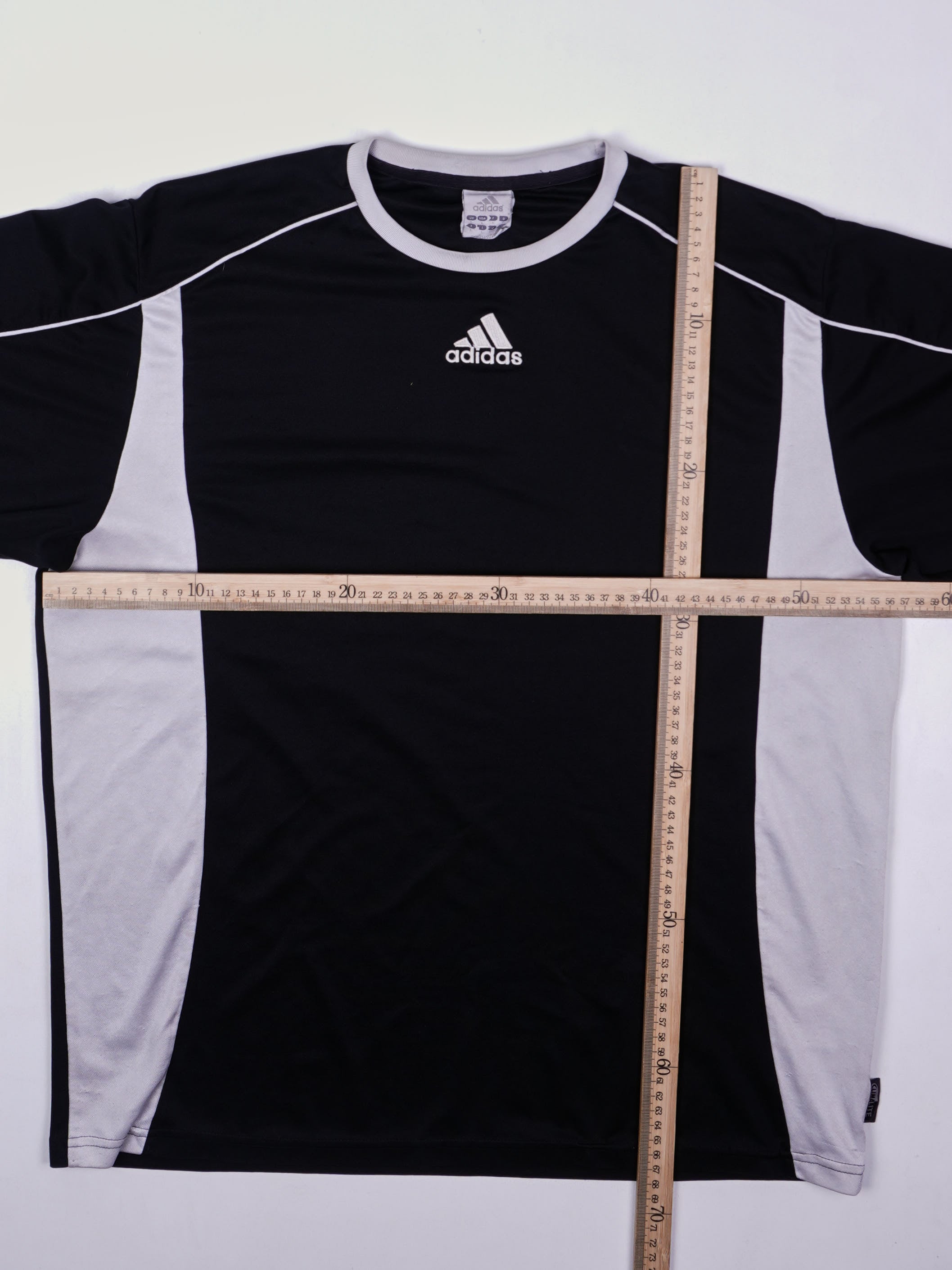 Adidas T-Shirt (L)