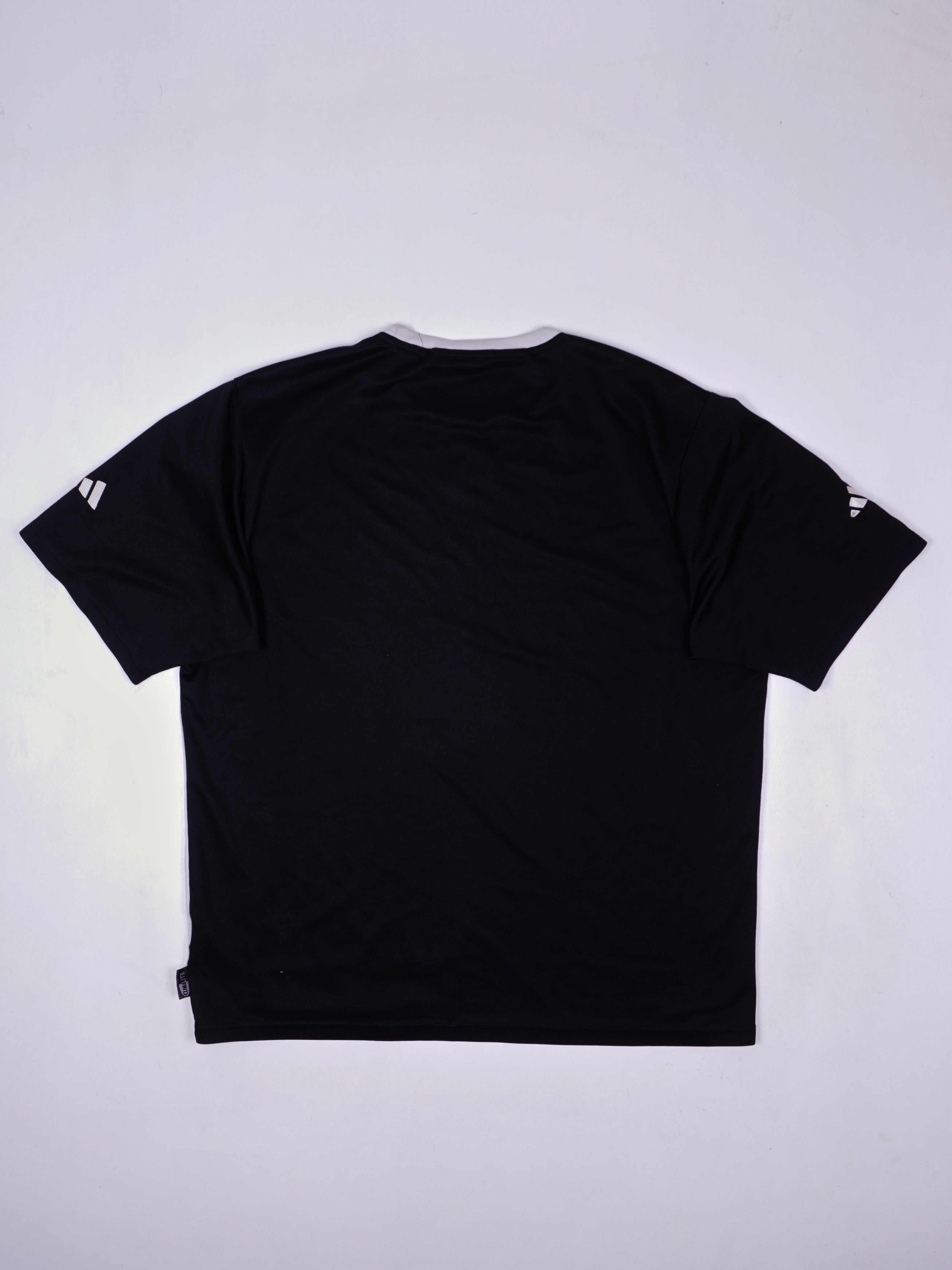 Adidas T-Shirt (L)