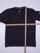 Adidas T-Shirt (L)