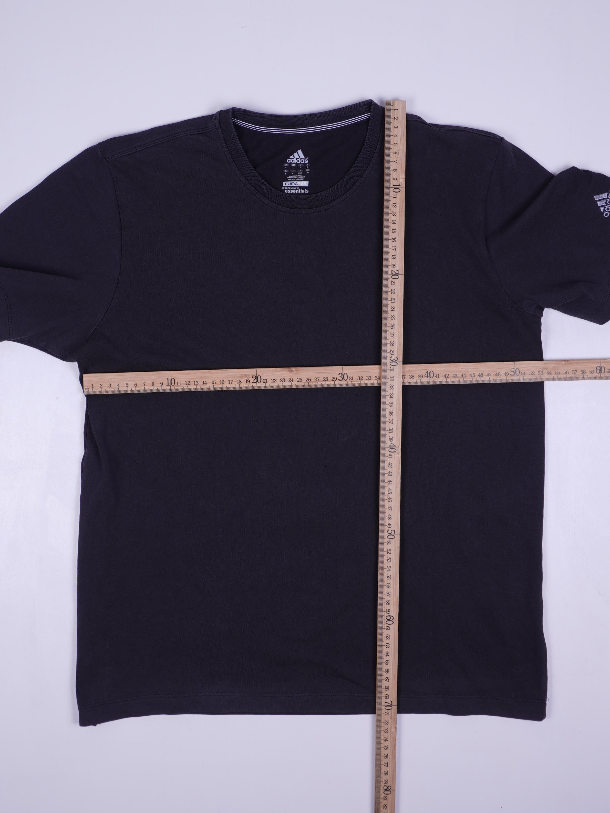 Adidas T-Shirt (L)