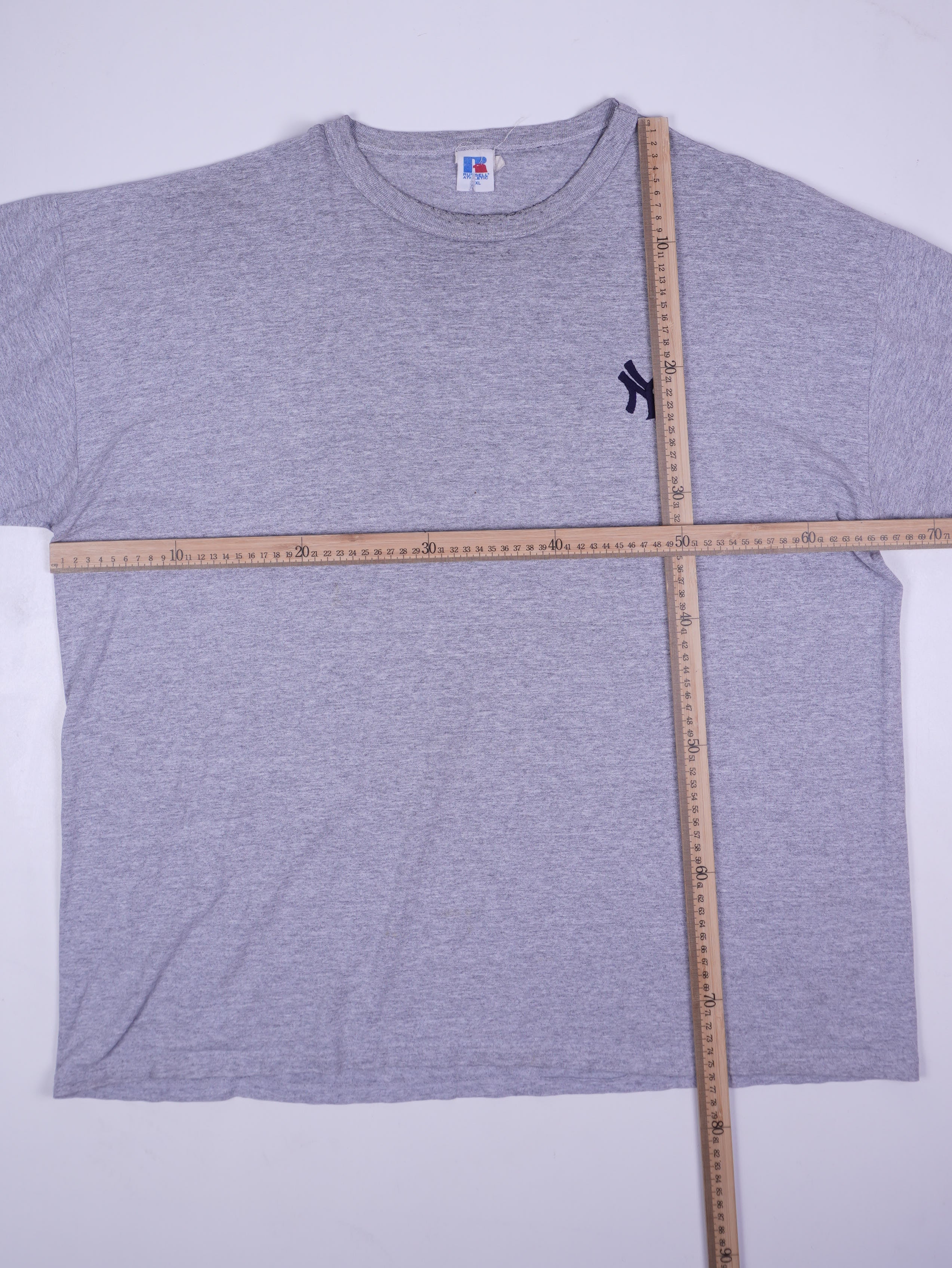 Russell Athletic T-Shirt (XL)