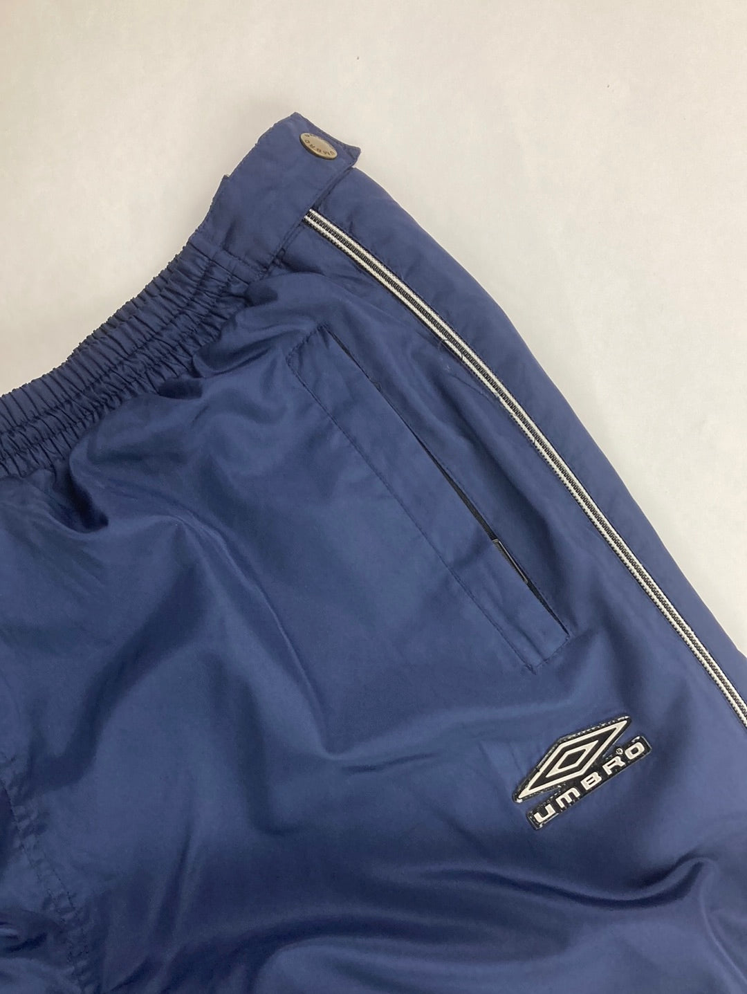 Umbro Track Pants (L)