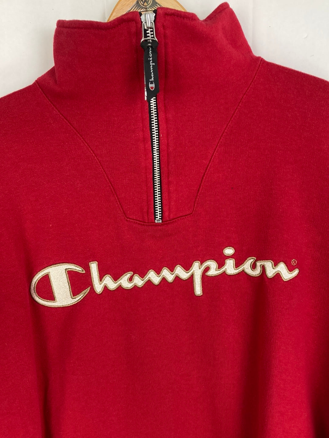 Champion Sweater (L)