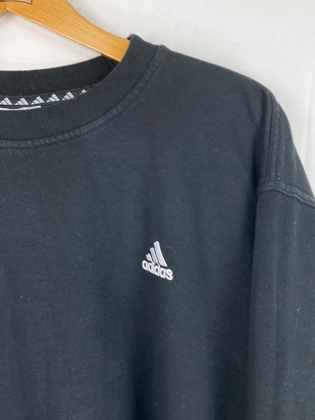 Adidas Sweater (M)