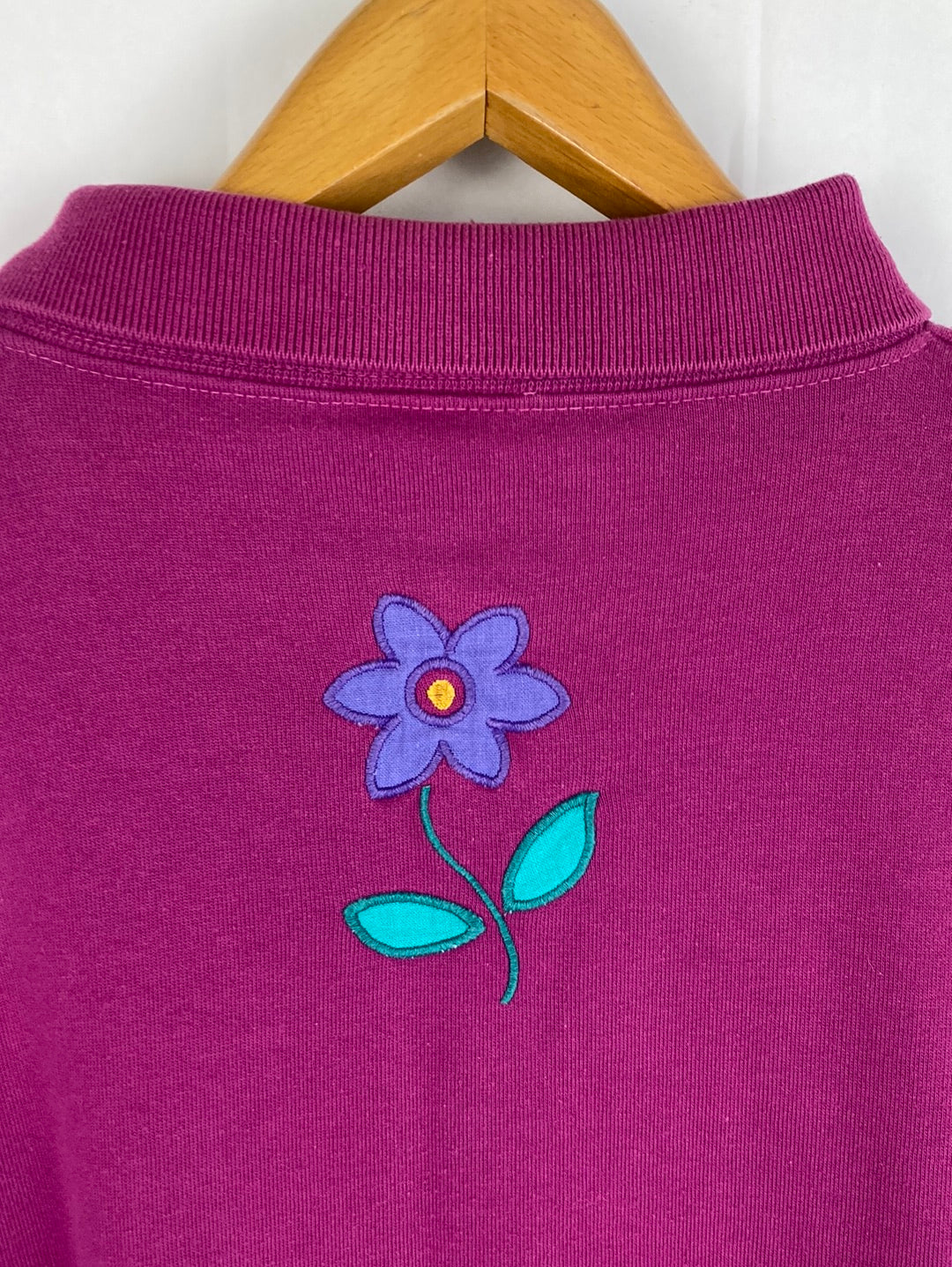 Cute Flower Sweater (L)